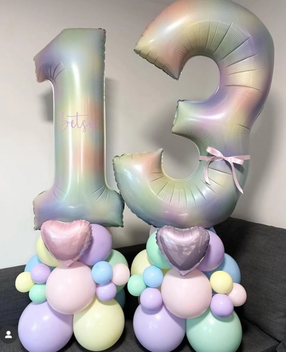 Pastel number stack balloons