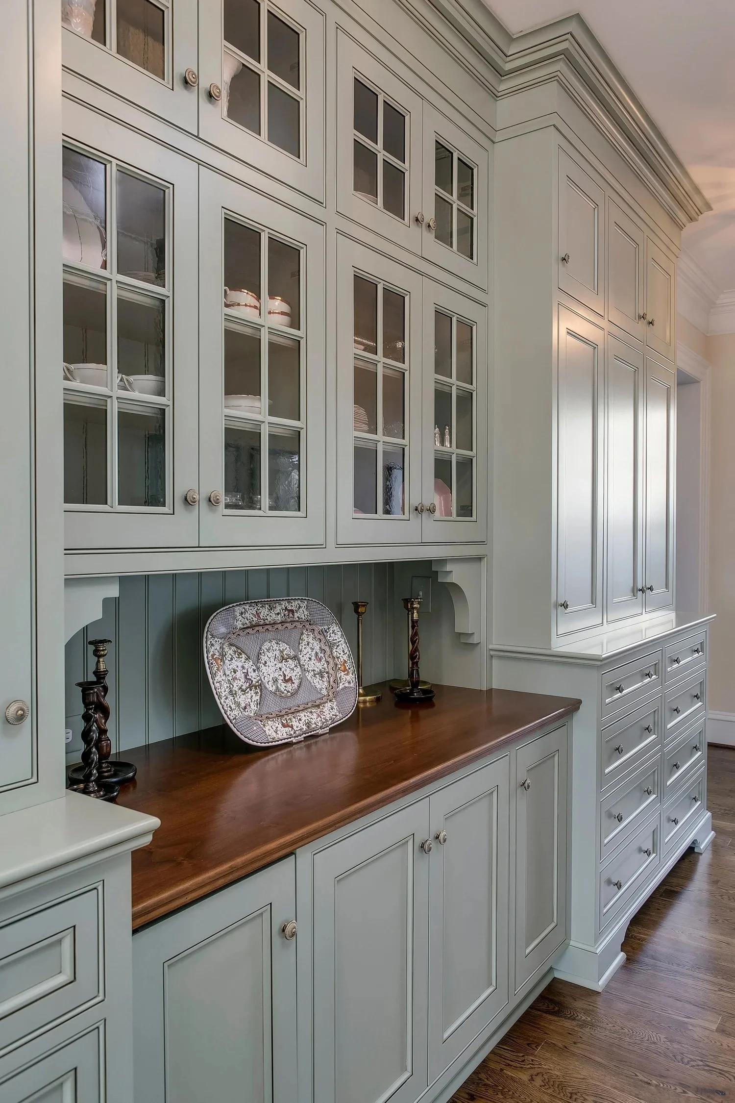 palley-southard-kitchen-hillside-colonial-2.jpeg