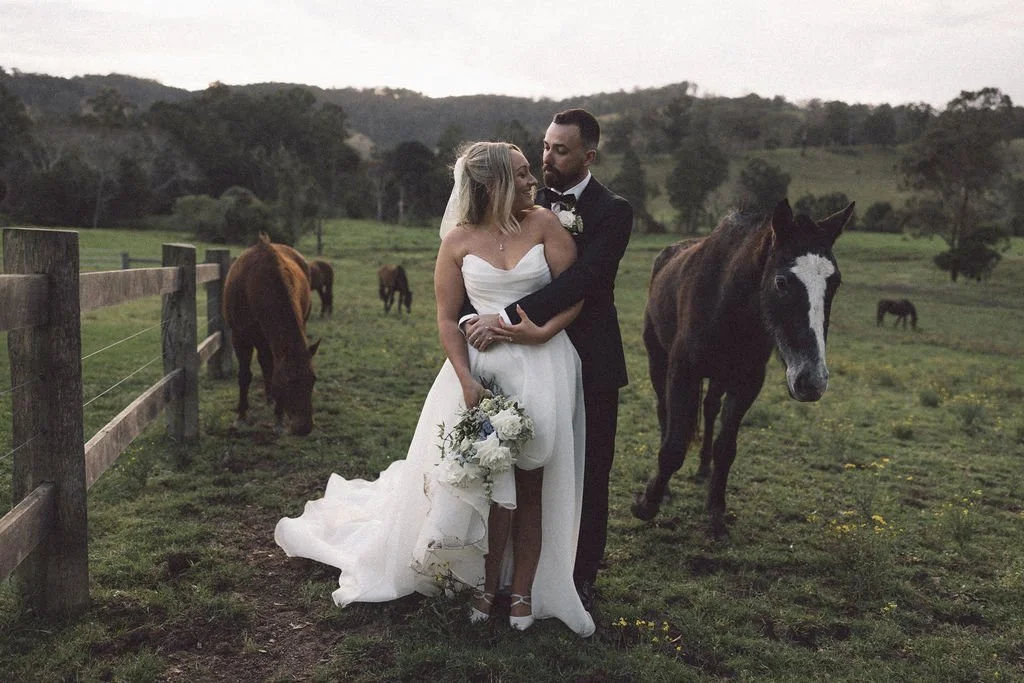 Sharna &amp; James Family Farm Stay Elopement