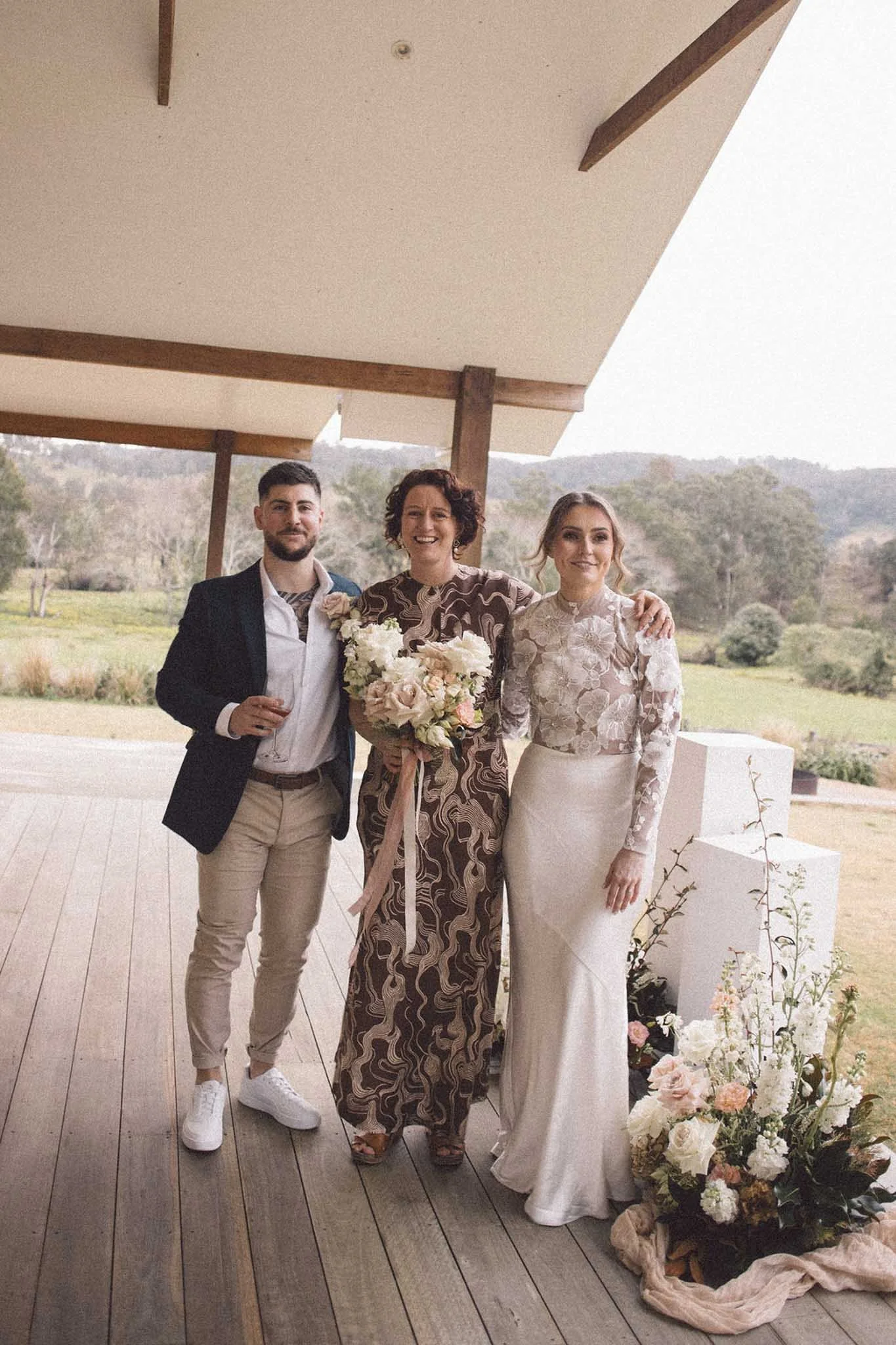 AlanaPerry-WeddingWallaringaFarm-201.jpg