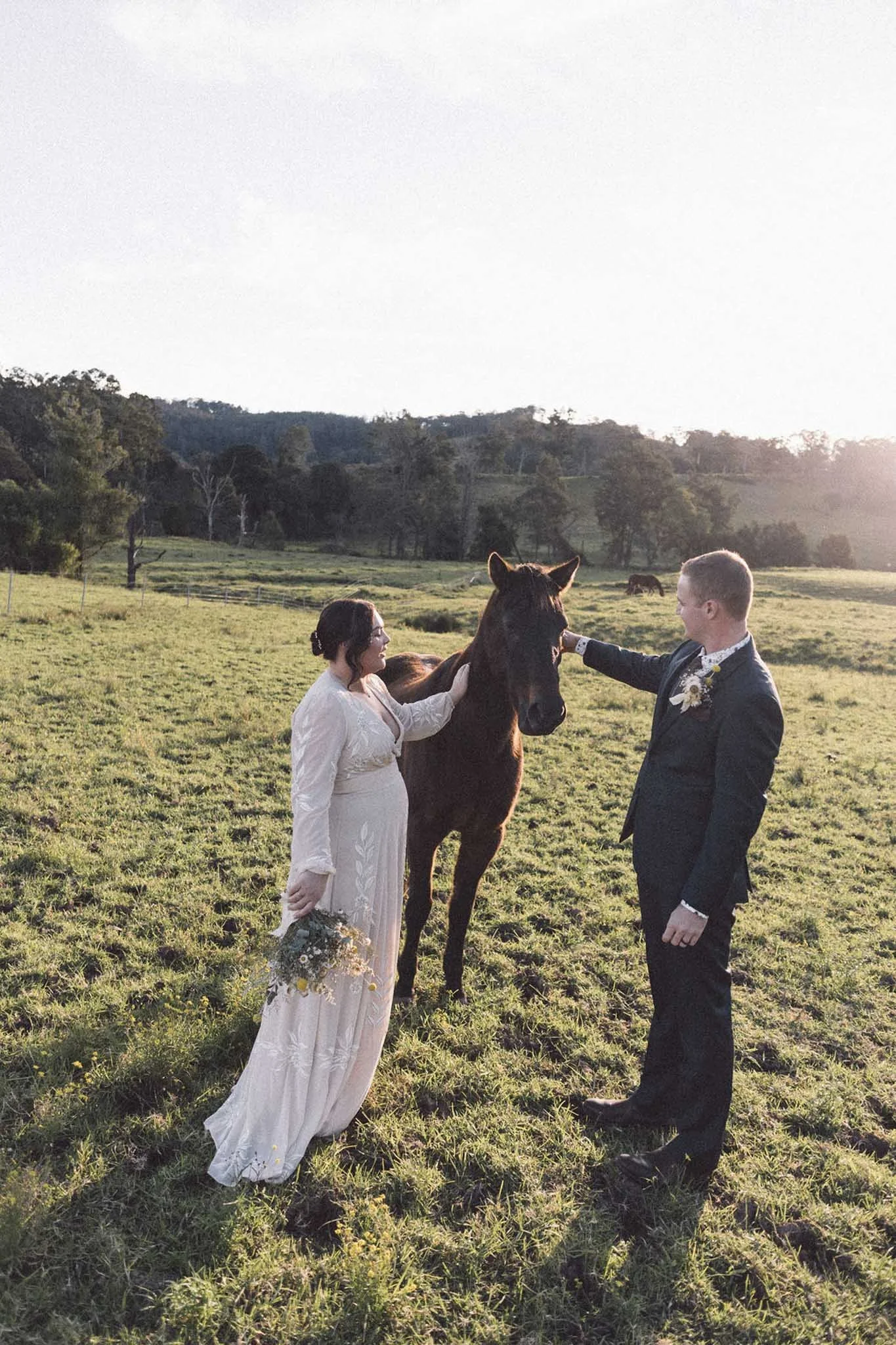 RachelJake-WALLARINGAFARM-25.jpg