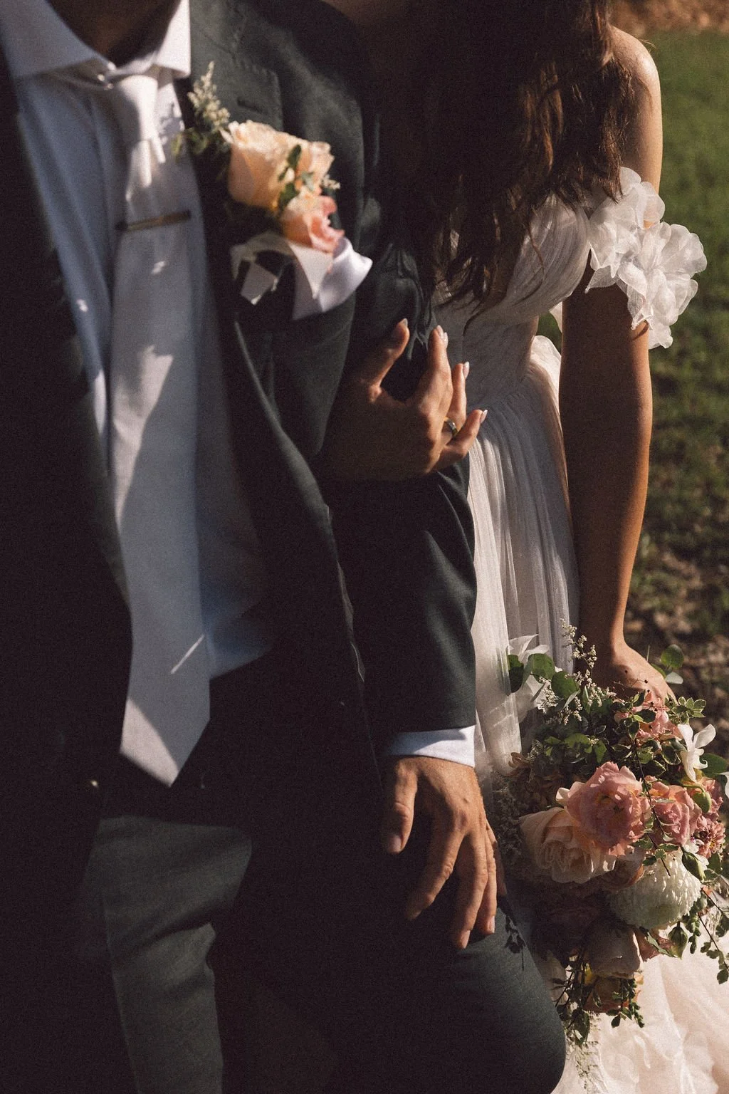 LeahZac-Elopement-WallaringaFarm-196.jpg