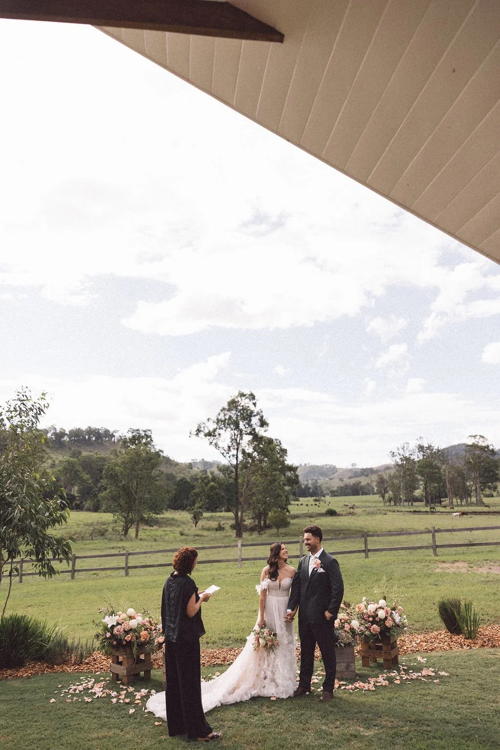 hunter valley elopement celebrant farm