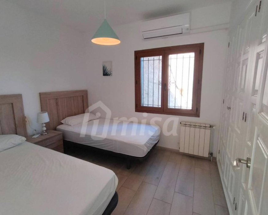 Bedroom 2.png