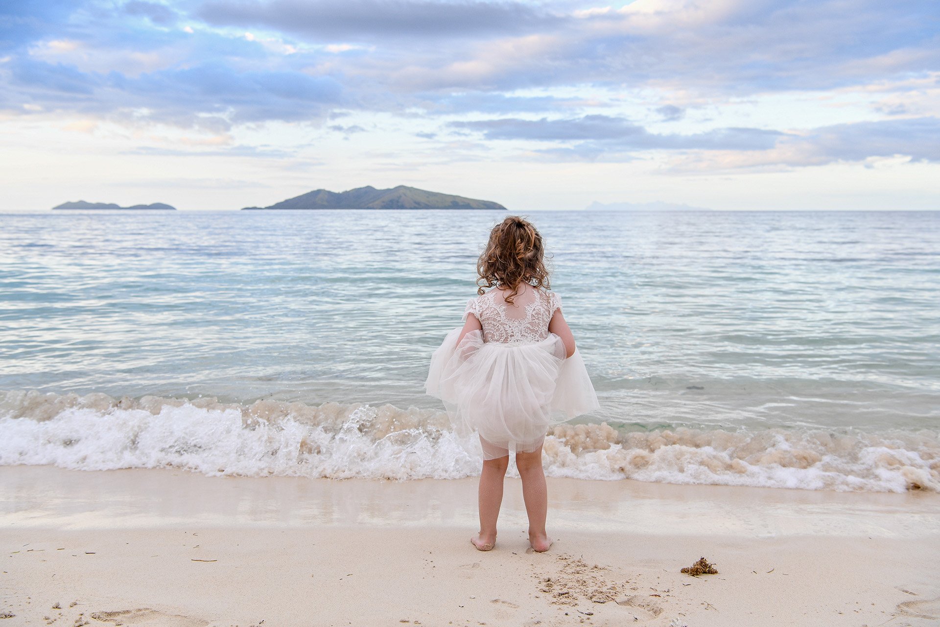 Mana Island Family Photoshoot: Sunset Commitment Ceremony in Fiji