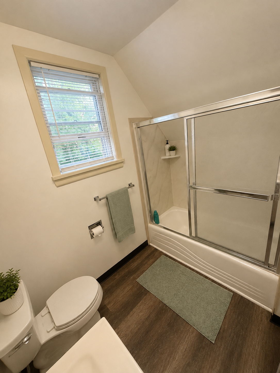 Bathroom 2