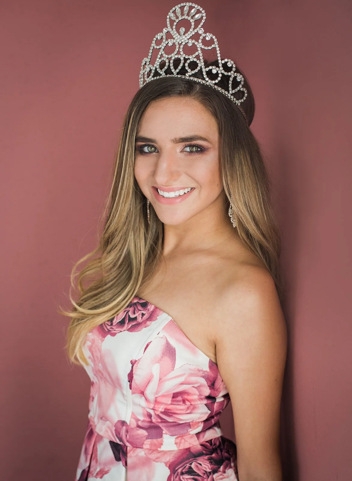 High School Senior Portraits | Miss Teen Oceanside
