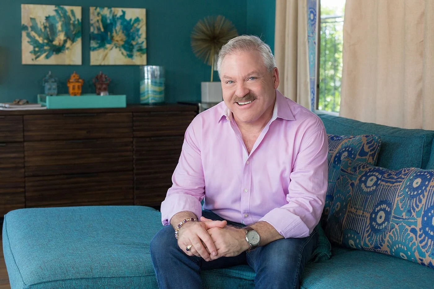 marketing photos - James Van Praagh