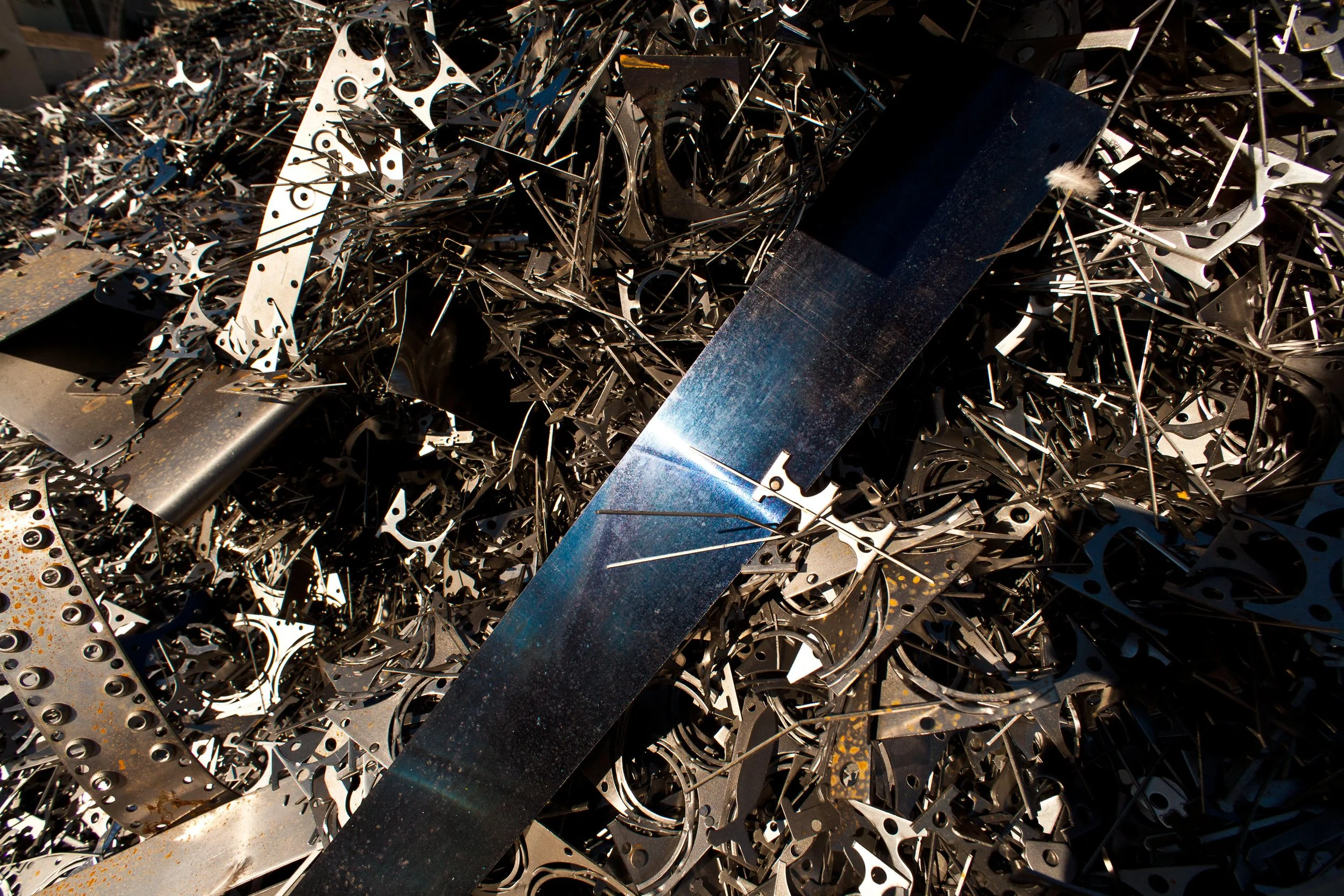 new_0352_libertyiron.jpg