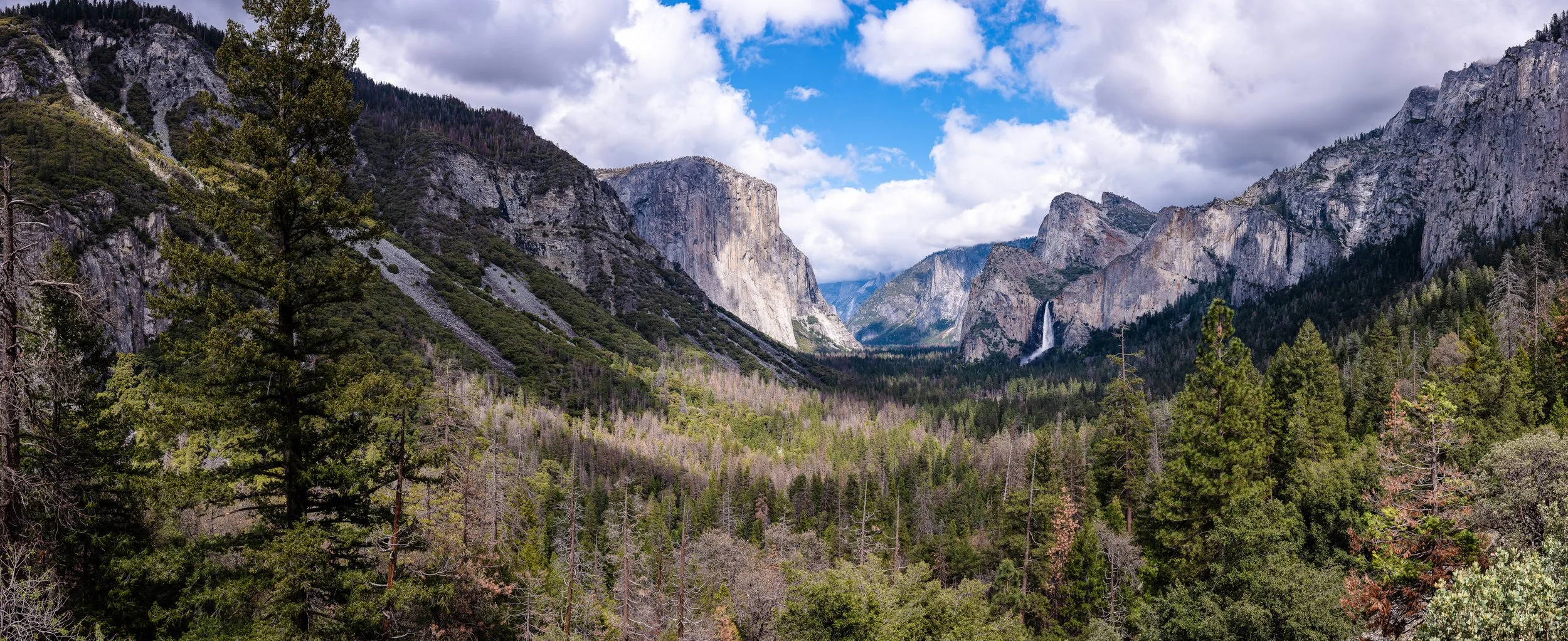 yosemite tunnel view pano.jpg