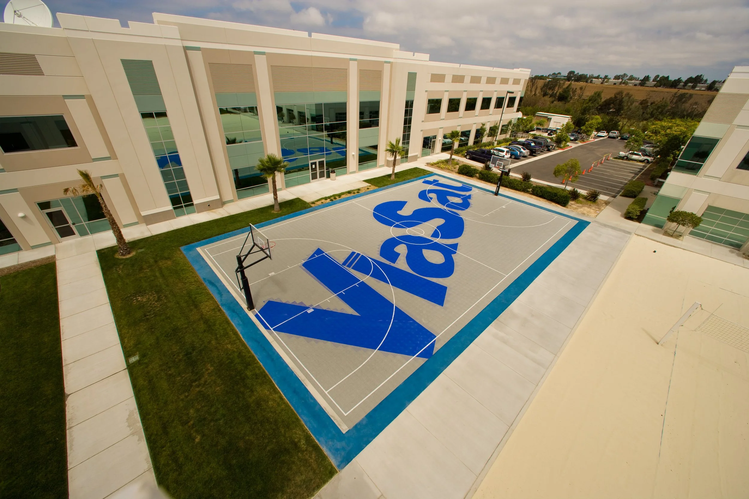 viasat0499_viasat.jpg