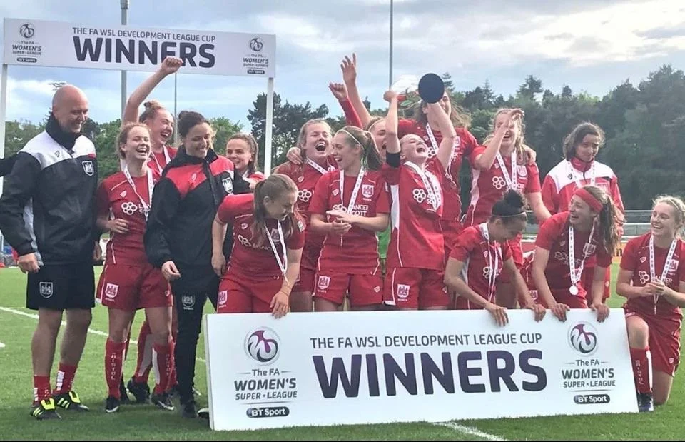  James Thomas Coach, Bristol City 'WINNERS' and 'THE FA WOMEN'S SUPER LEAGUE DEVELOPMENT CUP 2017.' 