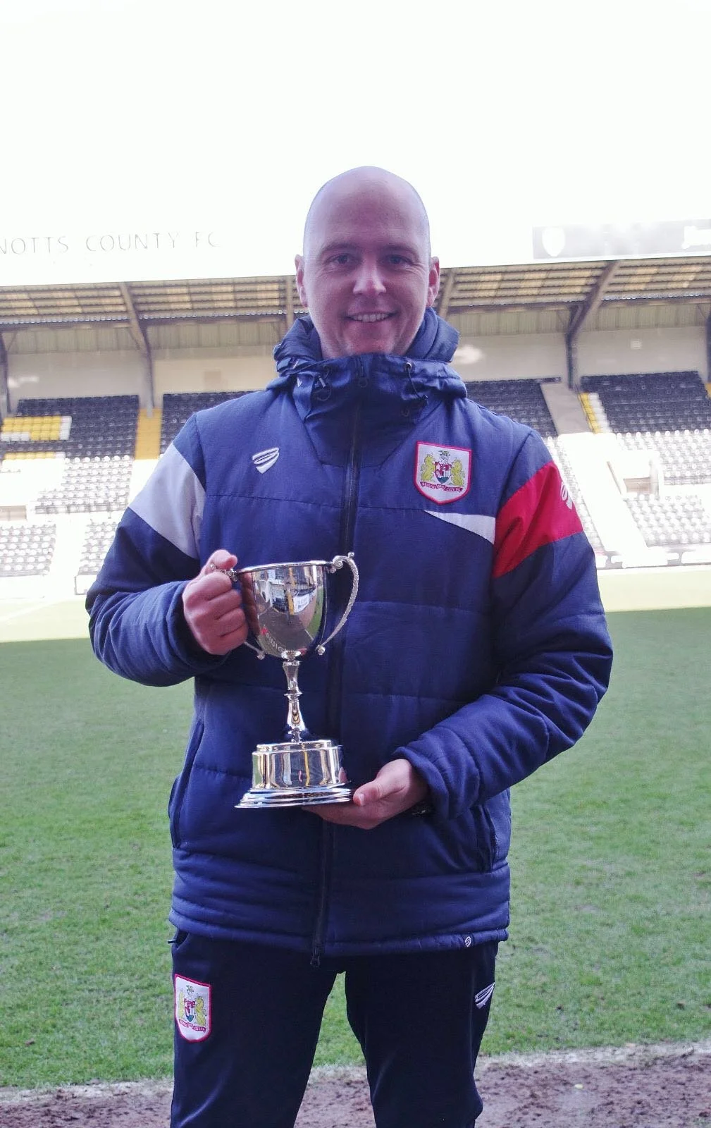 James Thomas Coach wining the ECFA Cup 2017
