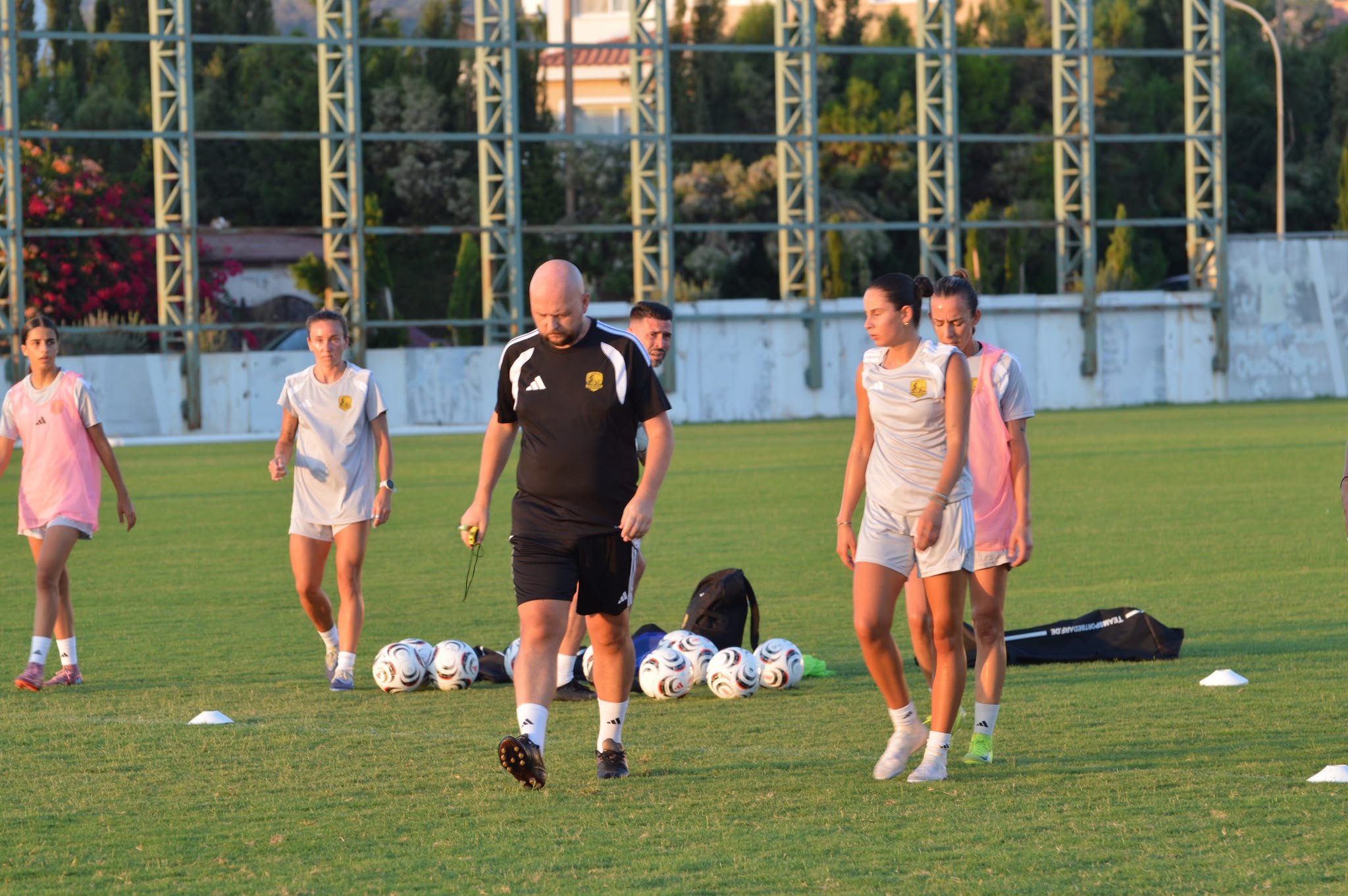 James Thomas Coach