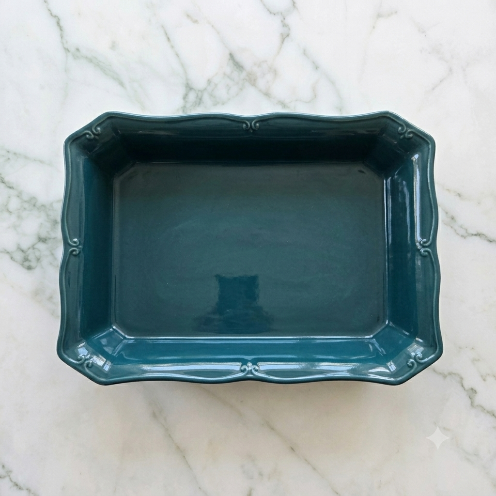 Teal rectangle baking dish by Worldwide/China with simplistic embossed edges