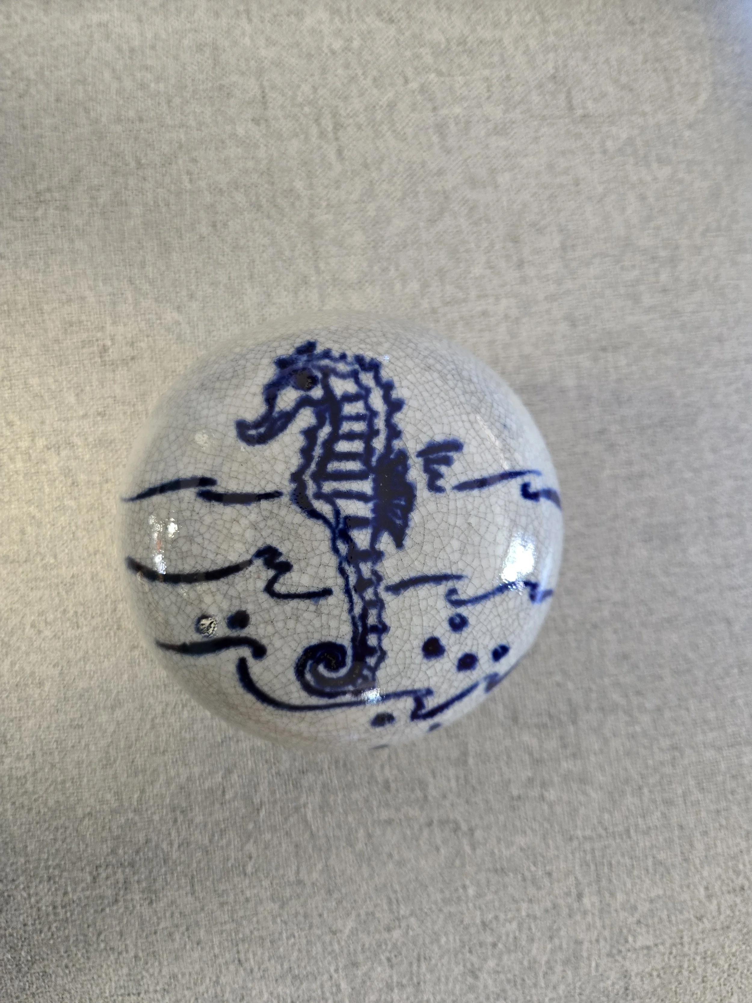 seahorsegray.jpg