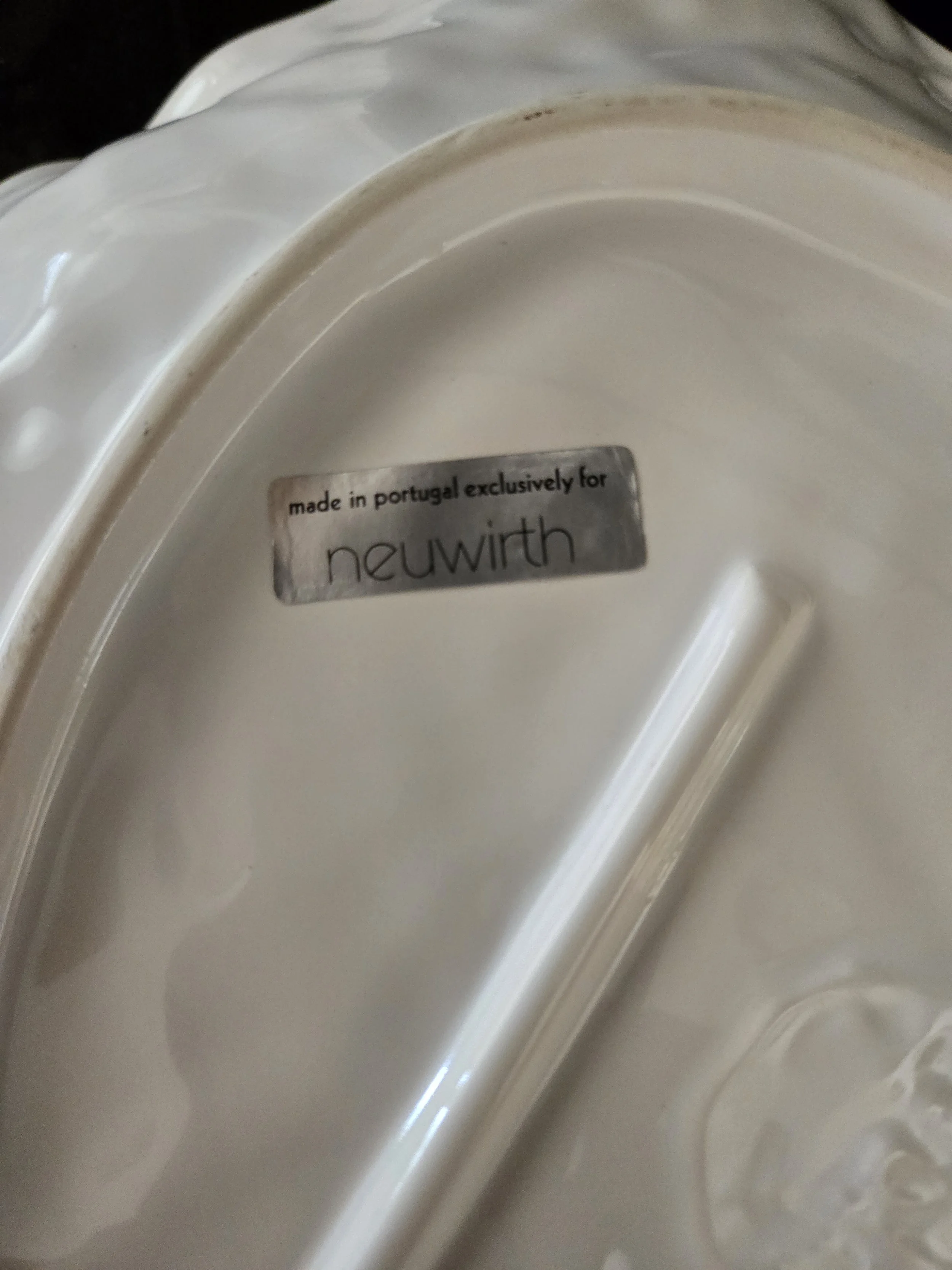 neuwirthlabel.jpg