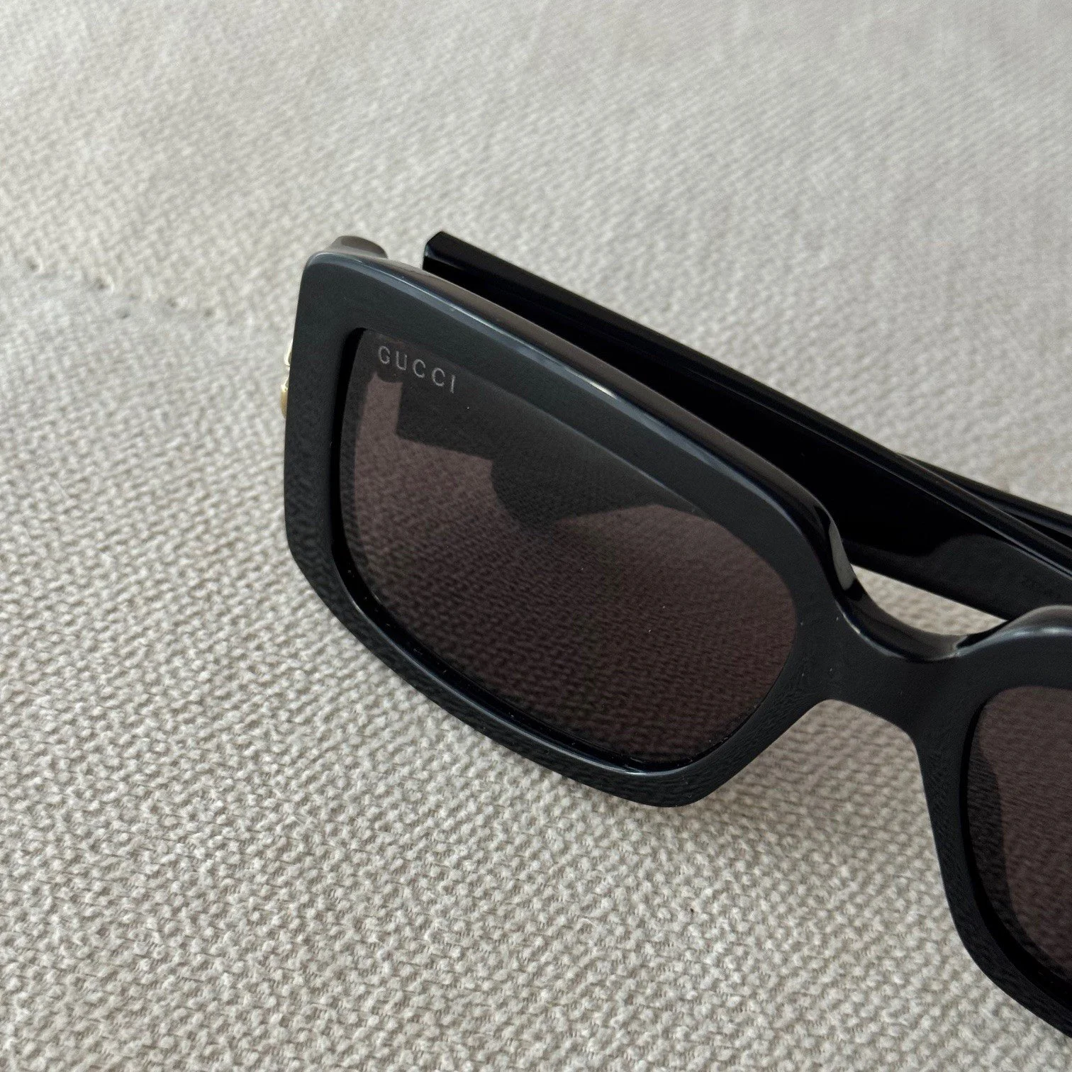 Sunglasses_Gucci_07.jpg