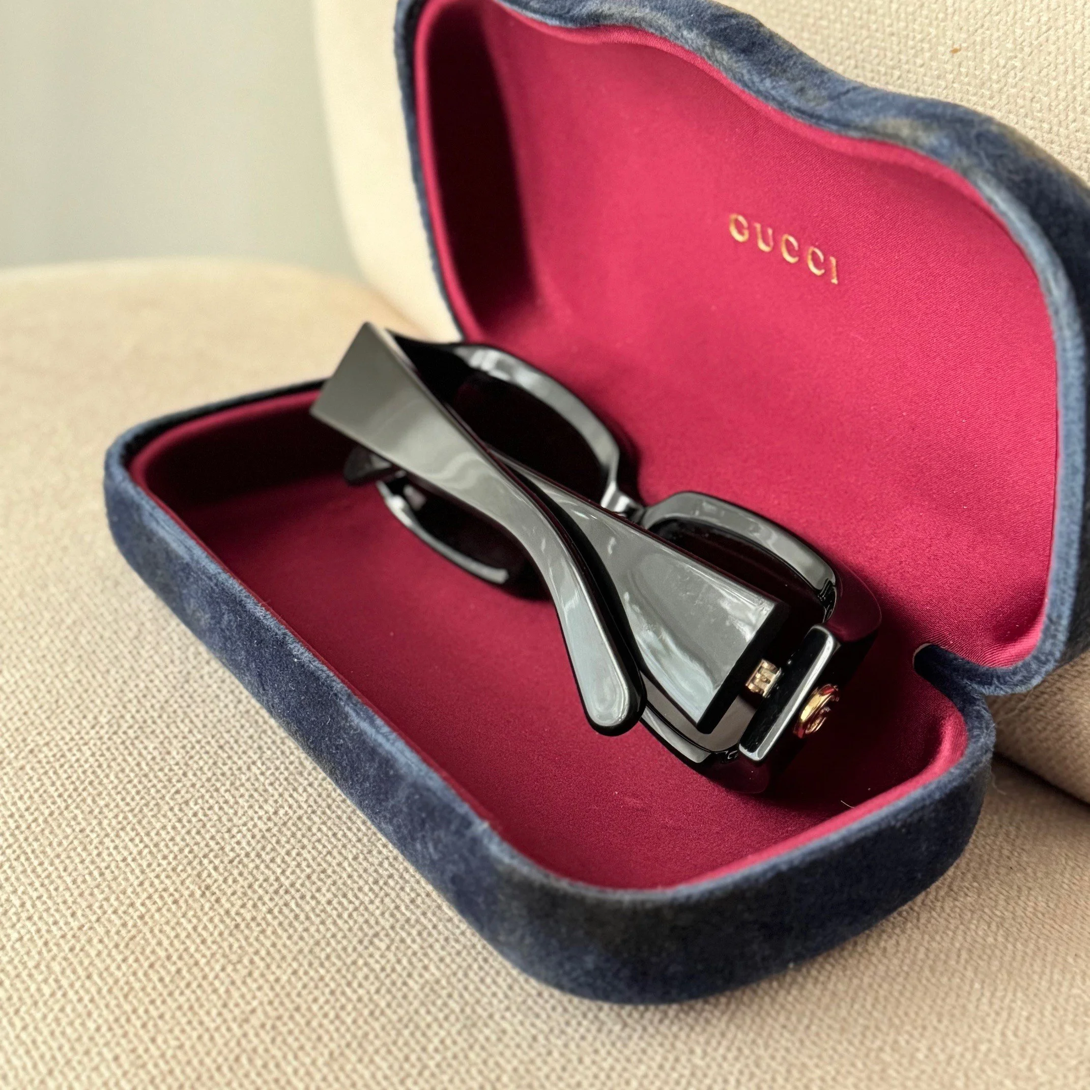 Sunglasses_Gucci_03.jpg