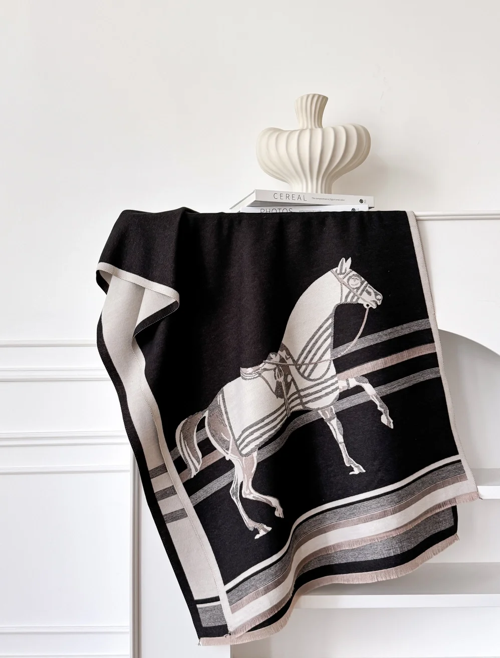 Black / Cream Horse Corral Reversible Wrap