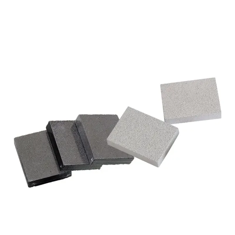 Grooming Stone
