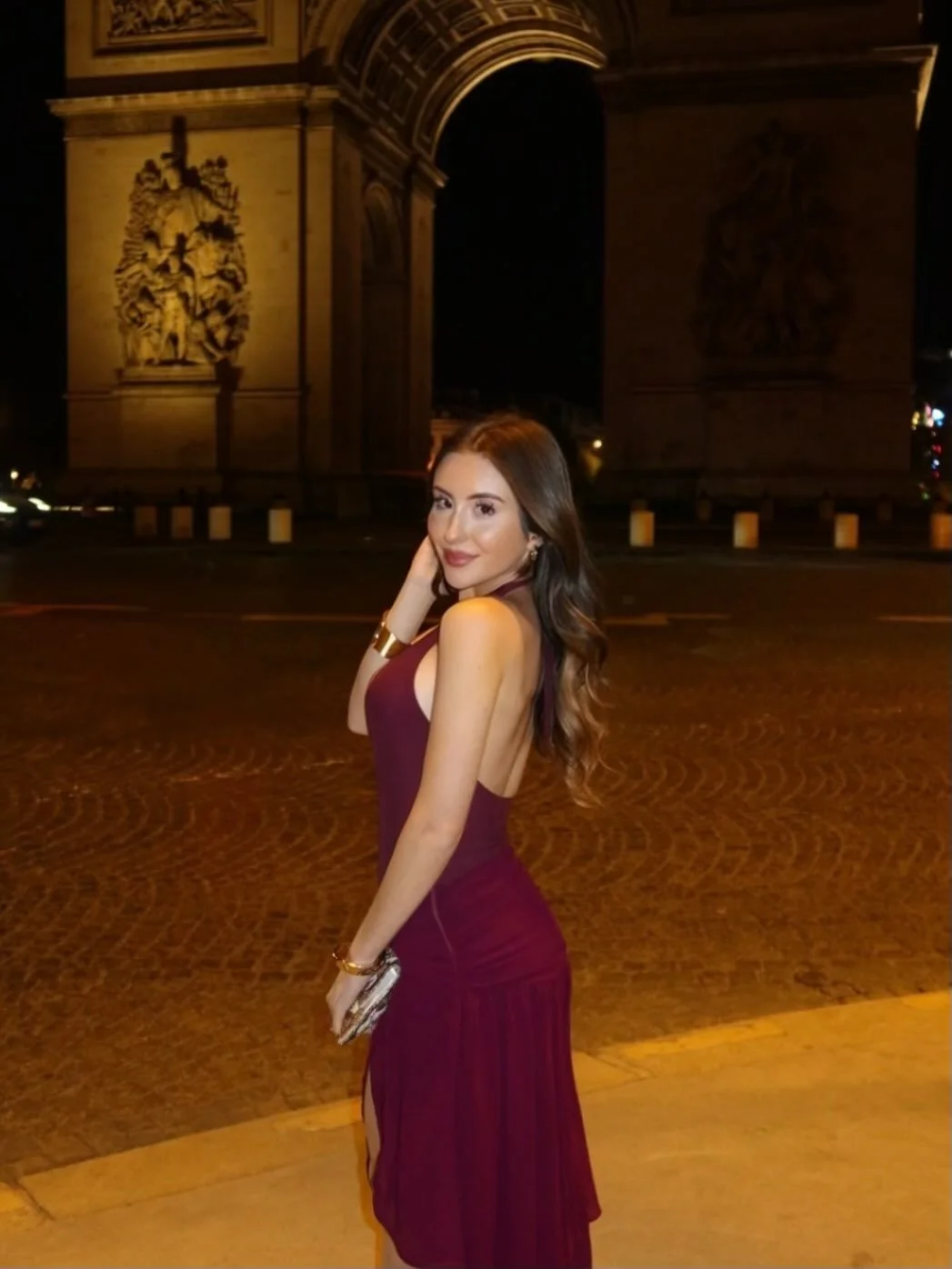 bisous 💋🍷✨
.
.
.
.
.
#travel #paris #travel #travelinspo #ootd