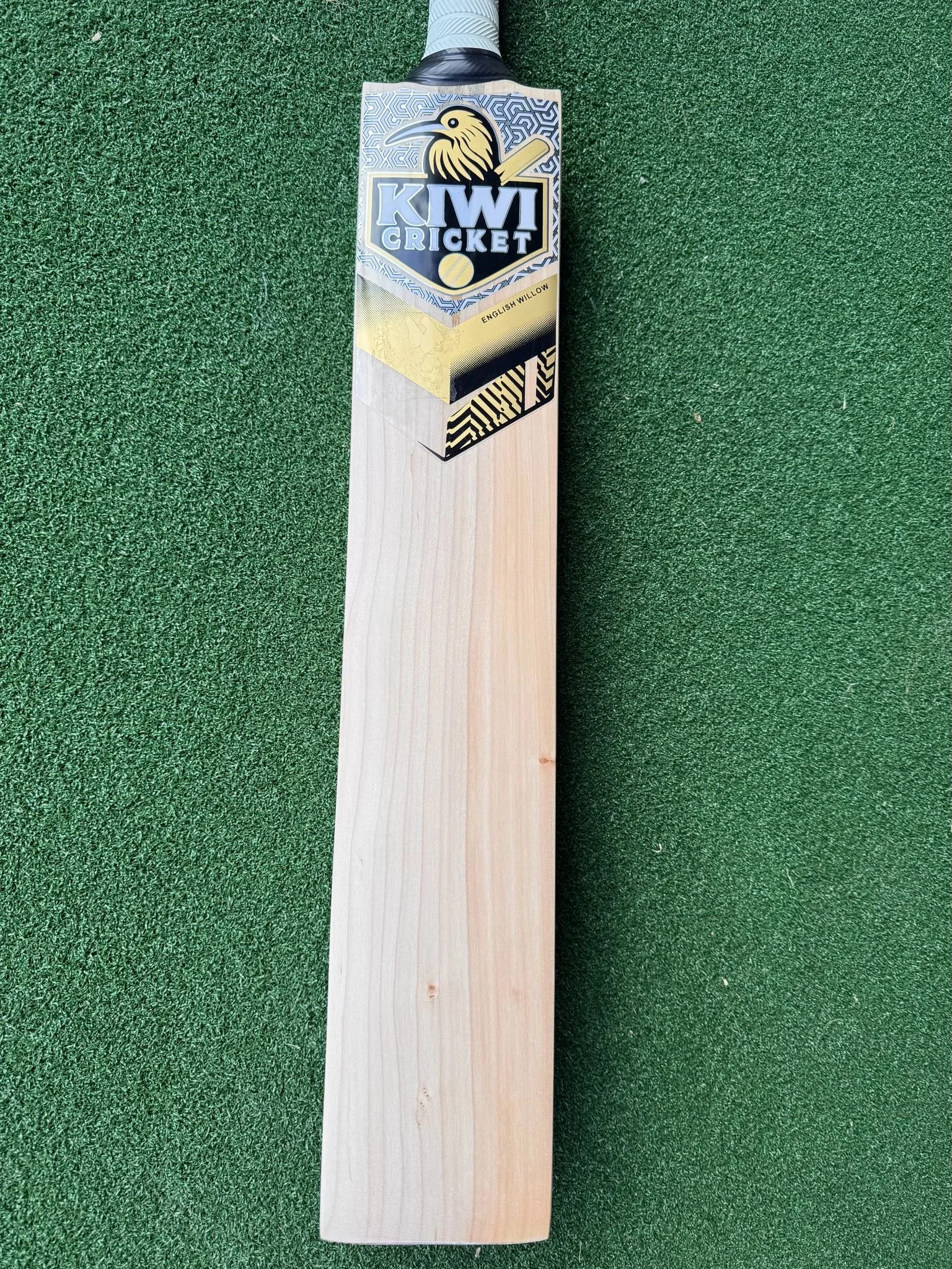 Player grade Bat
