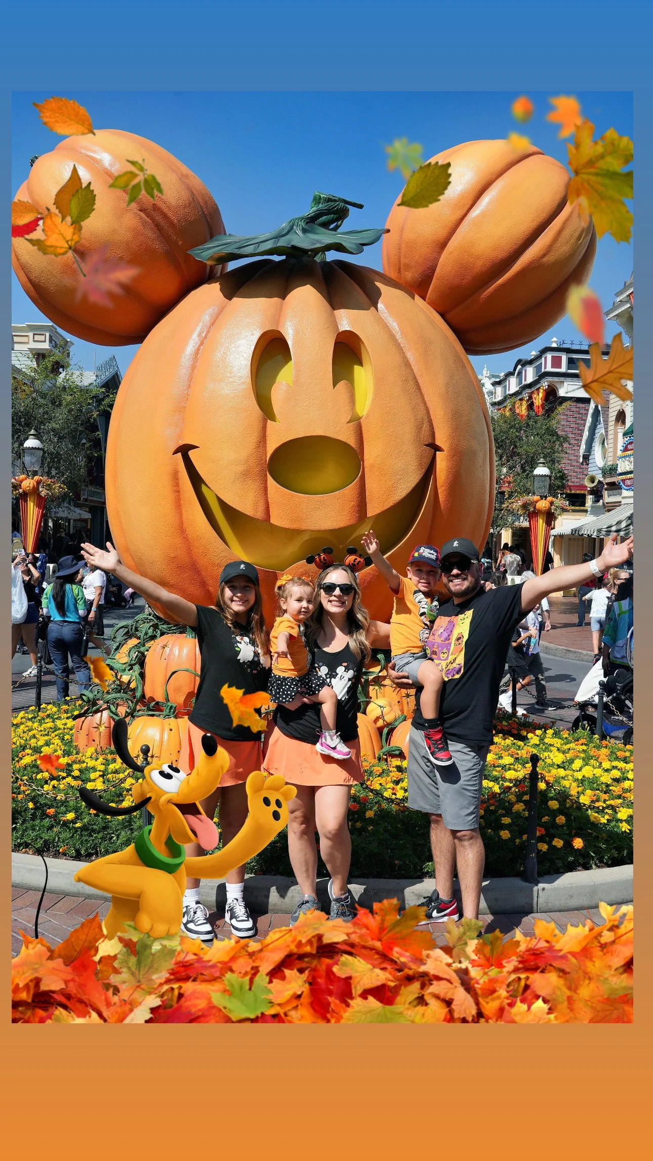 15 Tips for Halloween time at Disneyland with kids