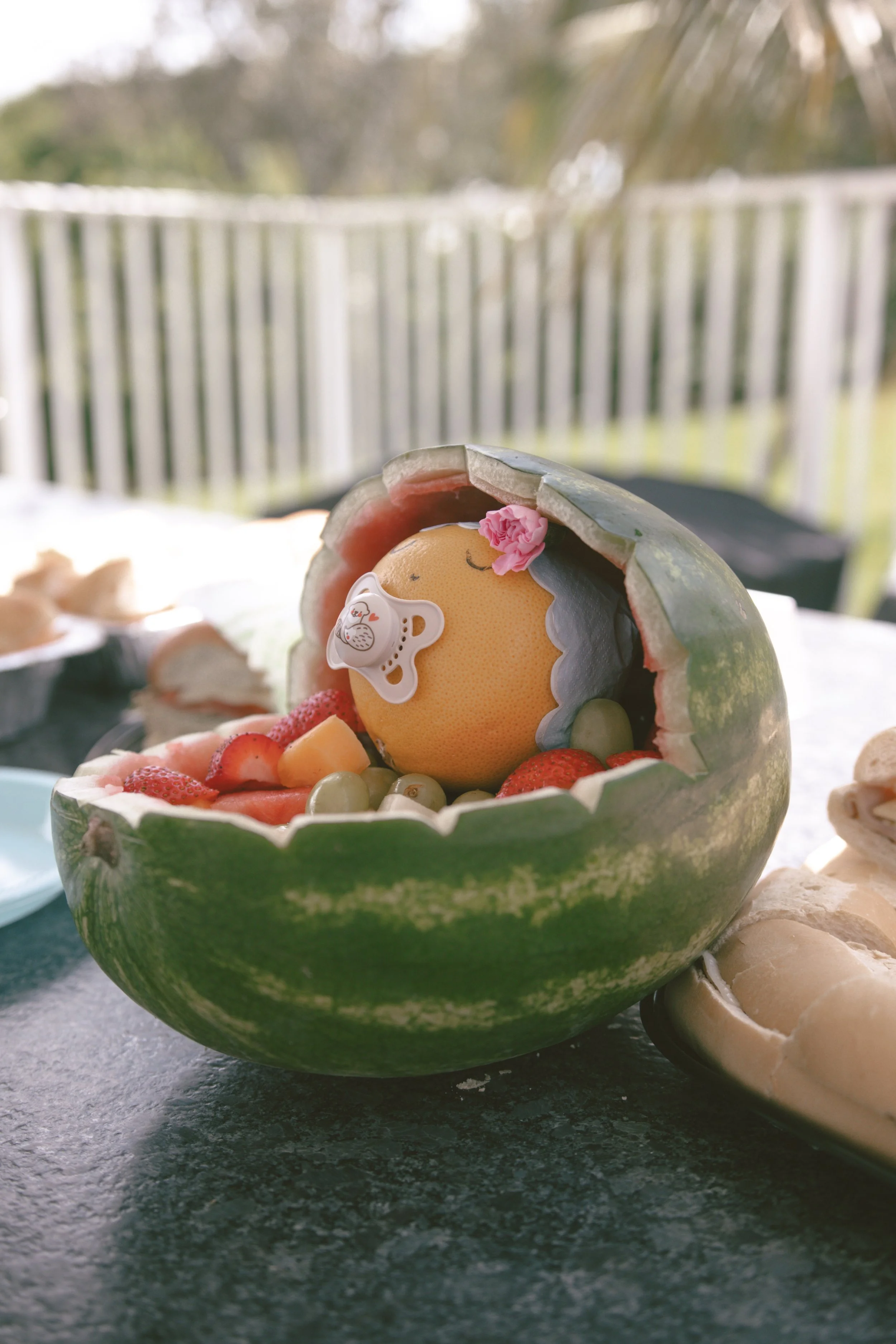 gender_reveal_gq3kak[1].jpg