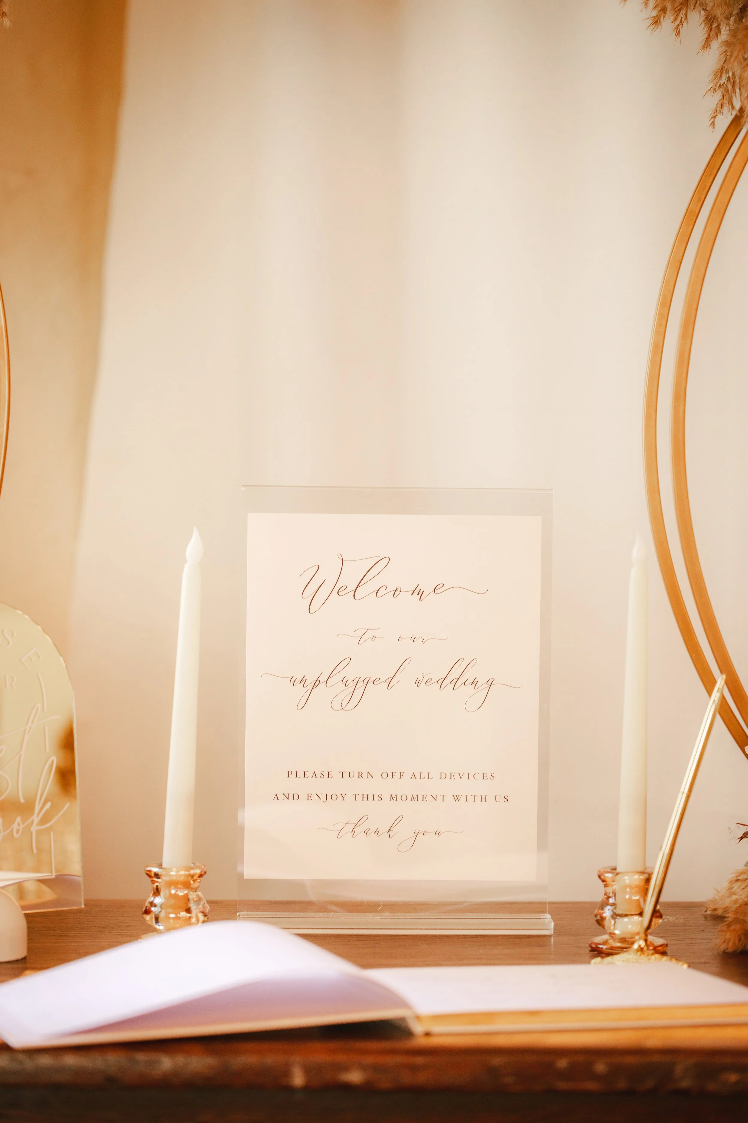 wedding_jw5vyy[1].jpg