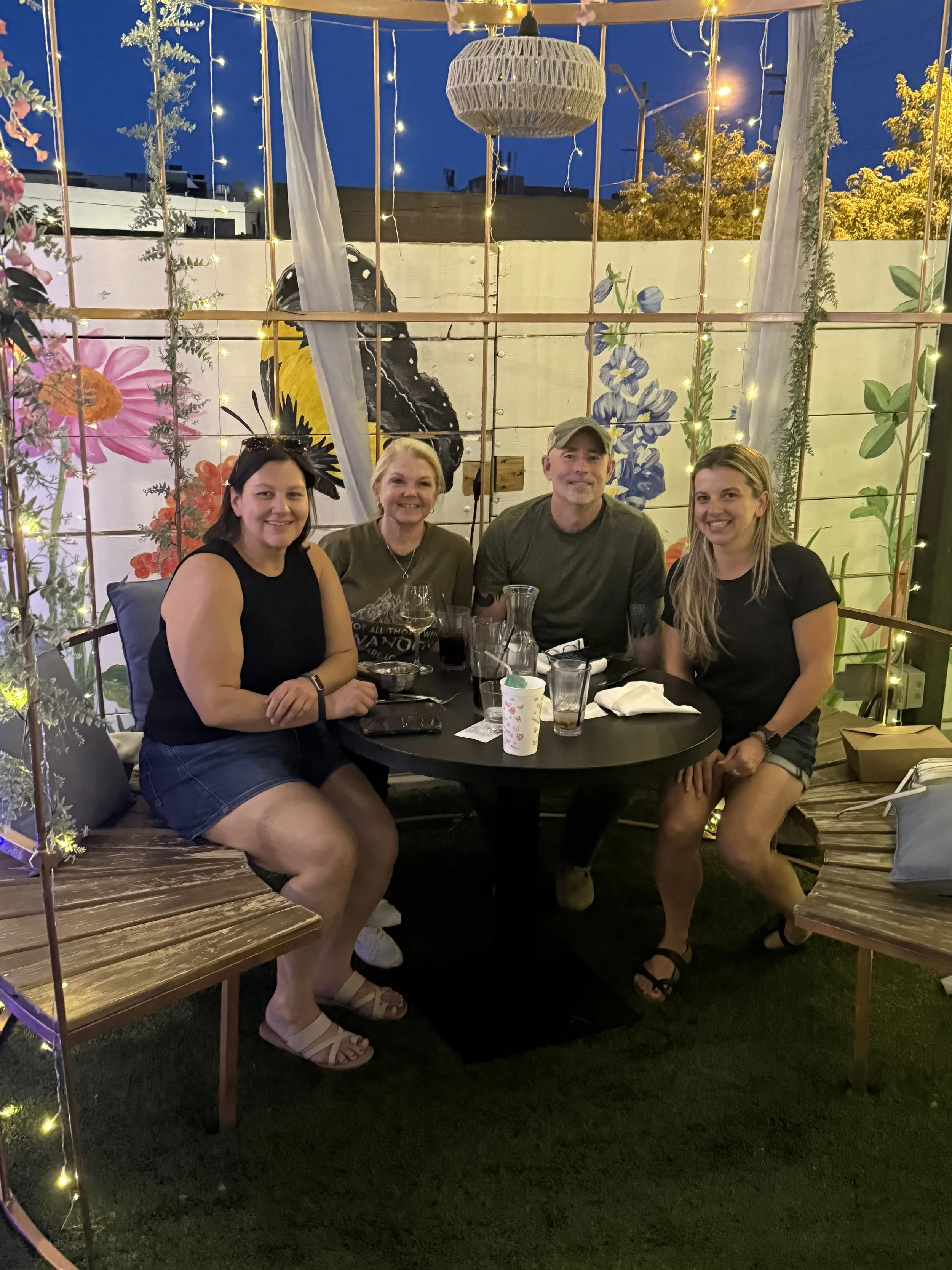Wonderyard Garden + Table 