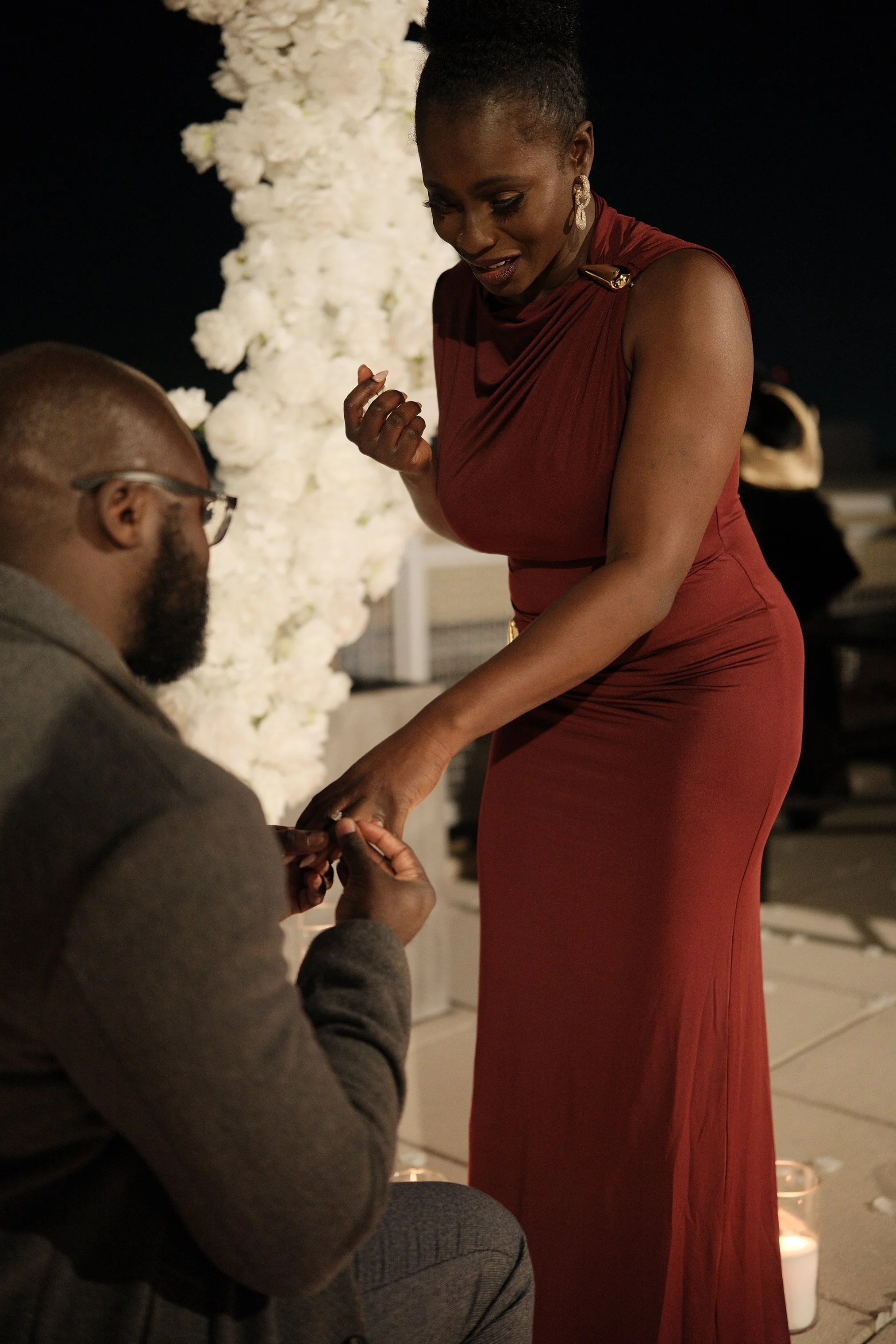 Liam suprised Moyo with a marriage proposal.