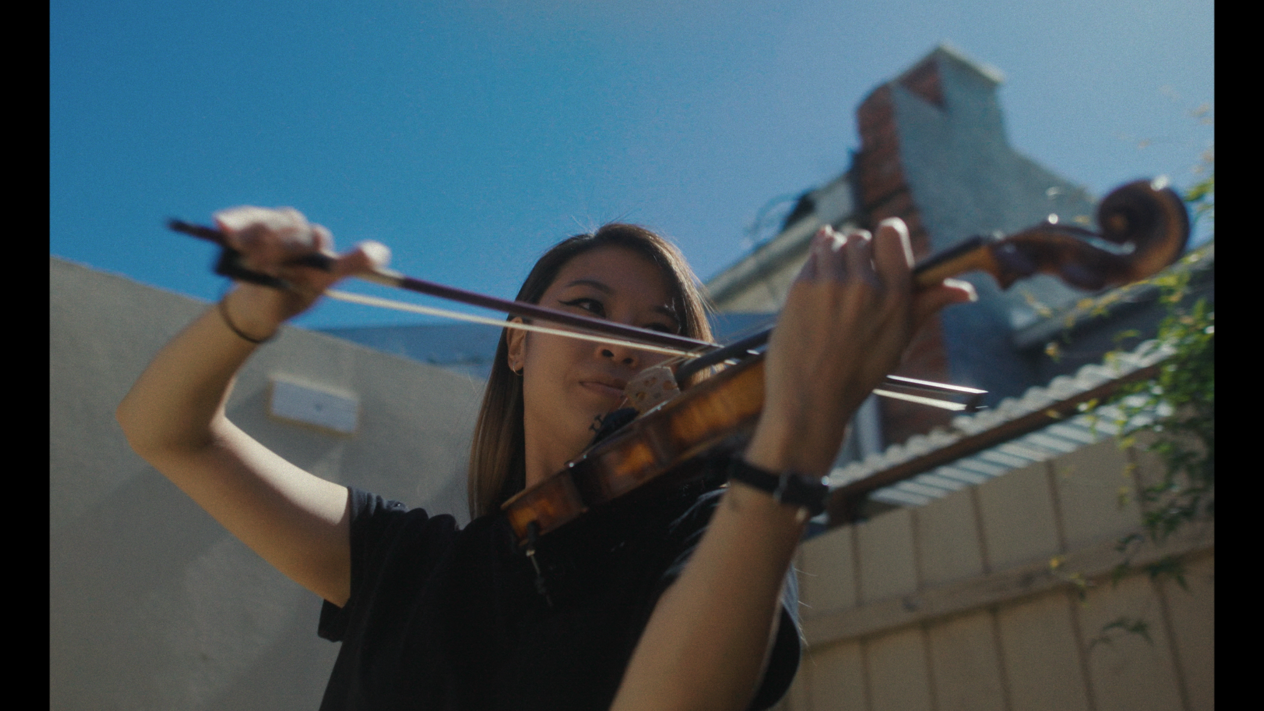 BB_EMILY_GG_MASTER_V3_PRORES422HQ.00_03_03_01.Still041.png