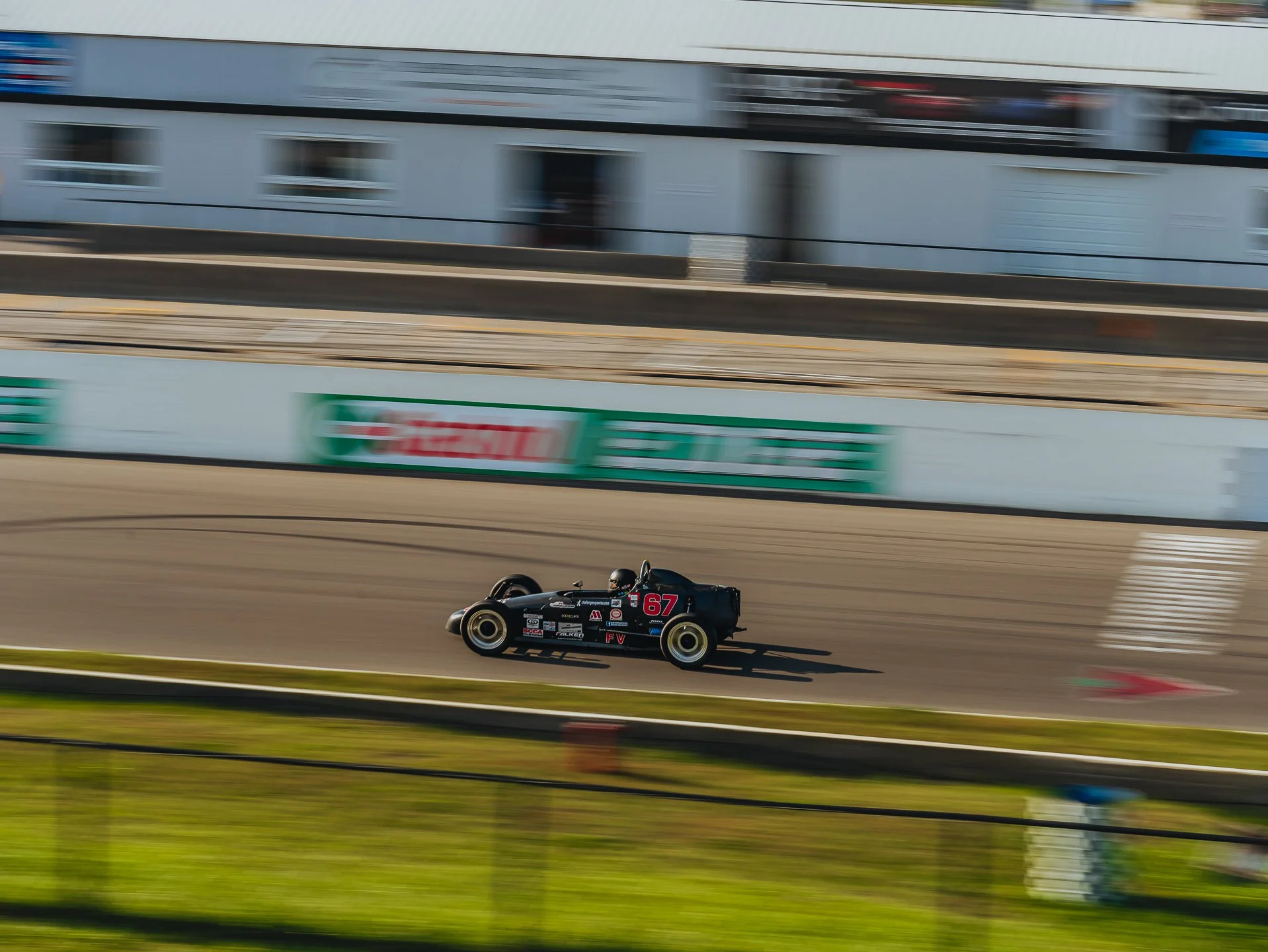 A7400297.jpg