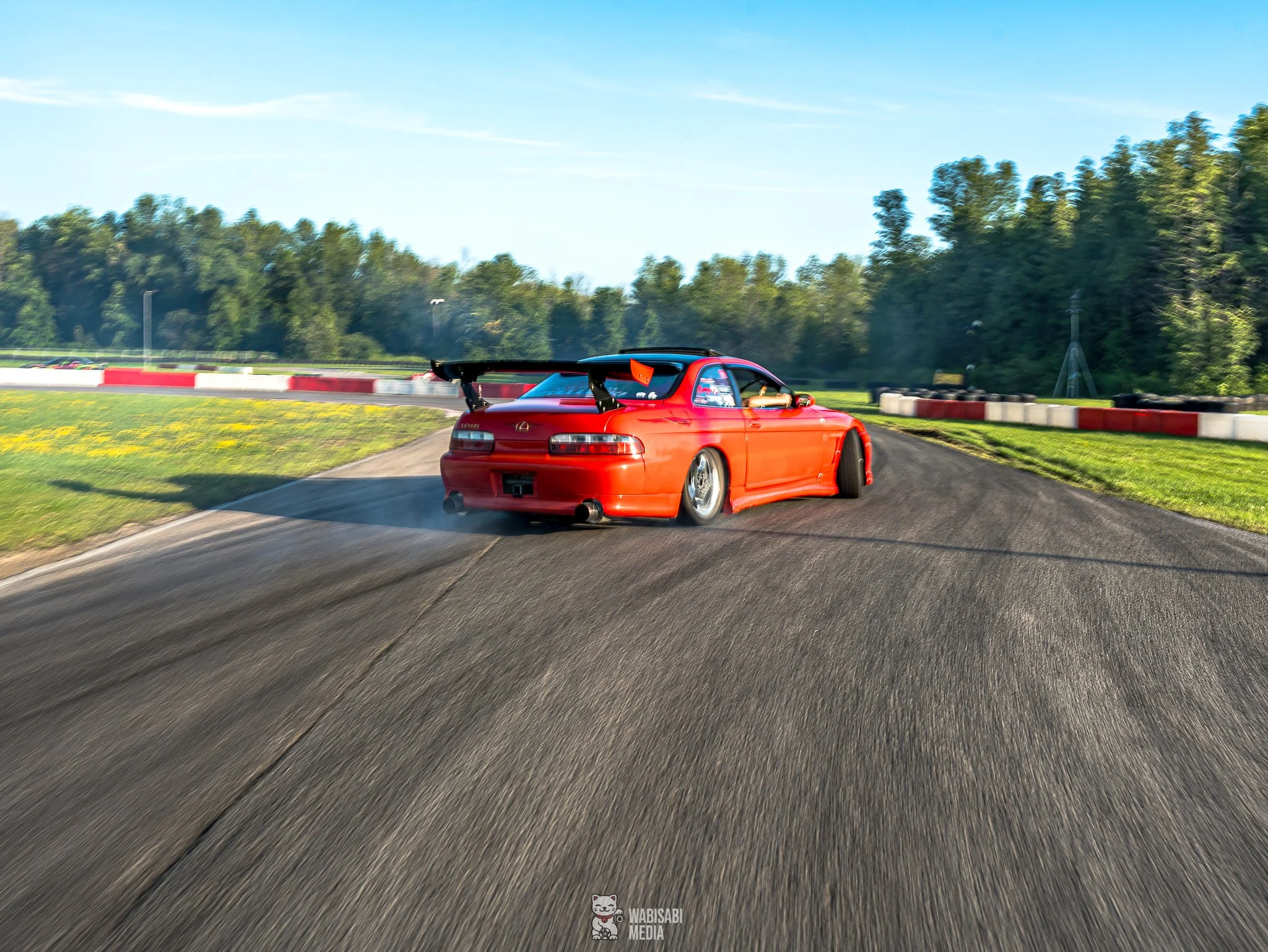A7403007.jpg