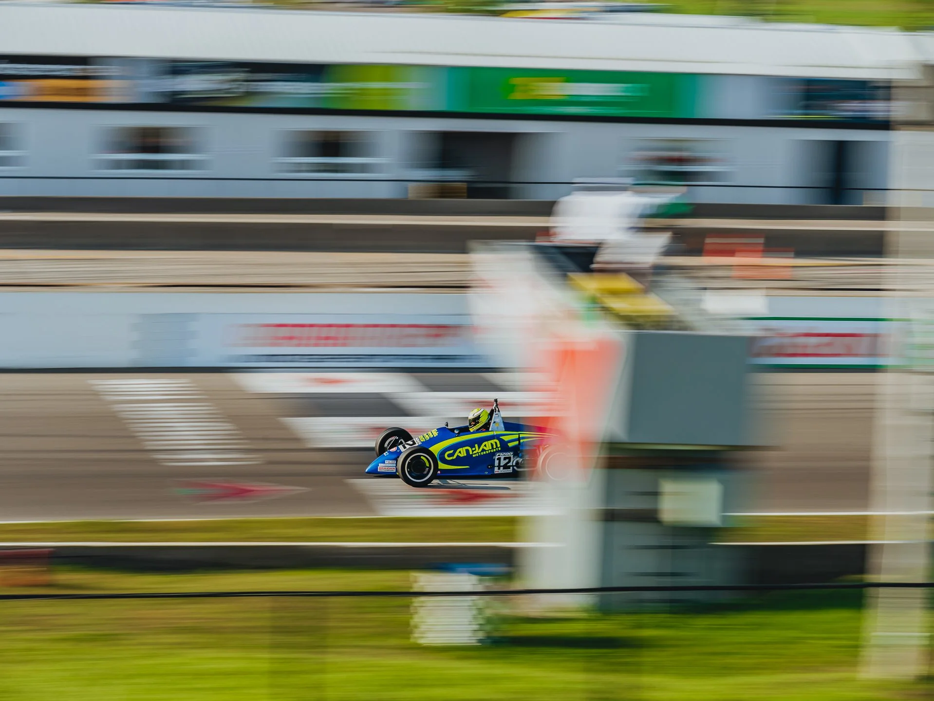 A7400320.jpg