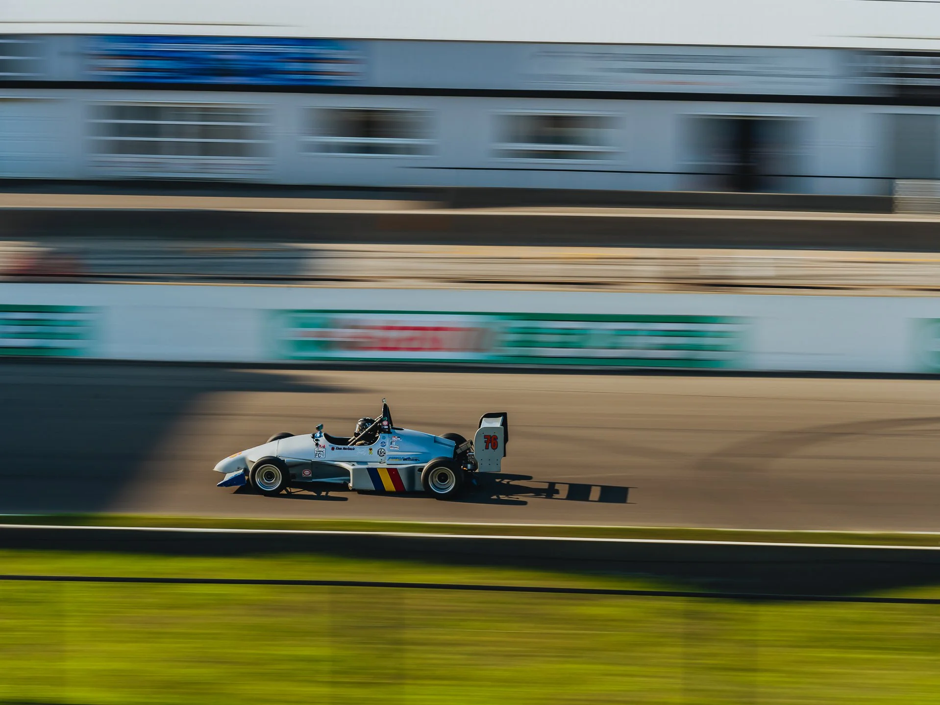 A7400442.jpg