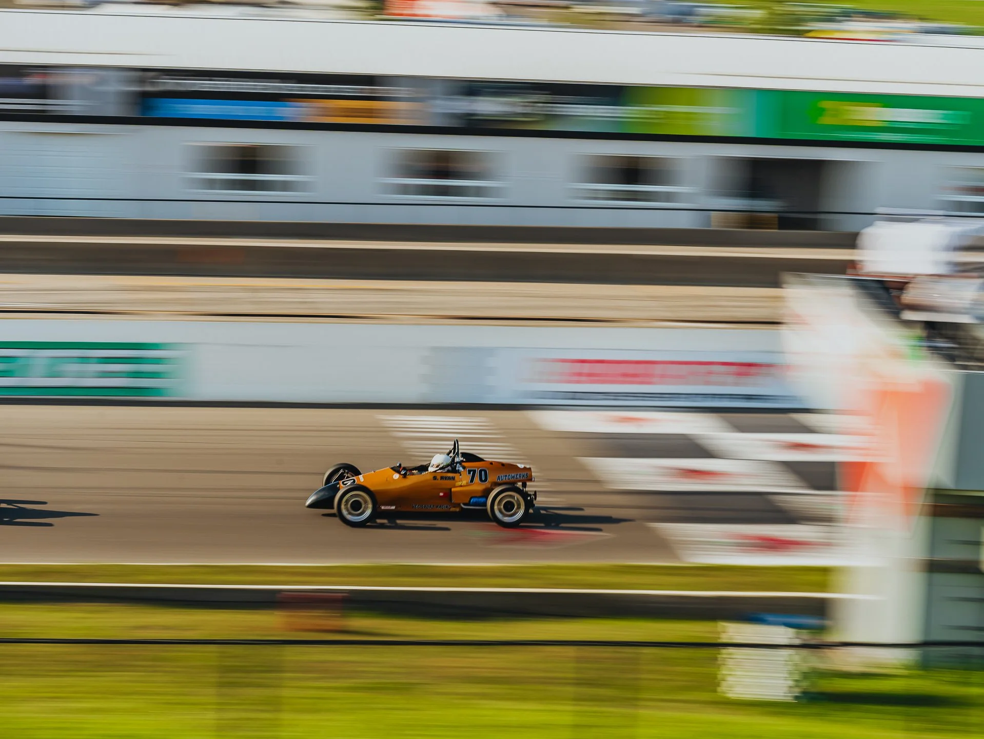 A7400340.jpg