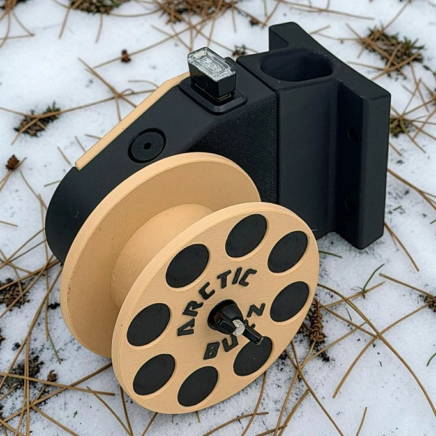 Arctic Buzz Reel – Wood