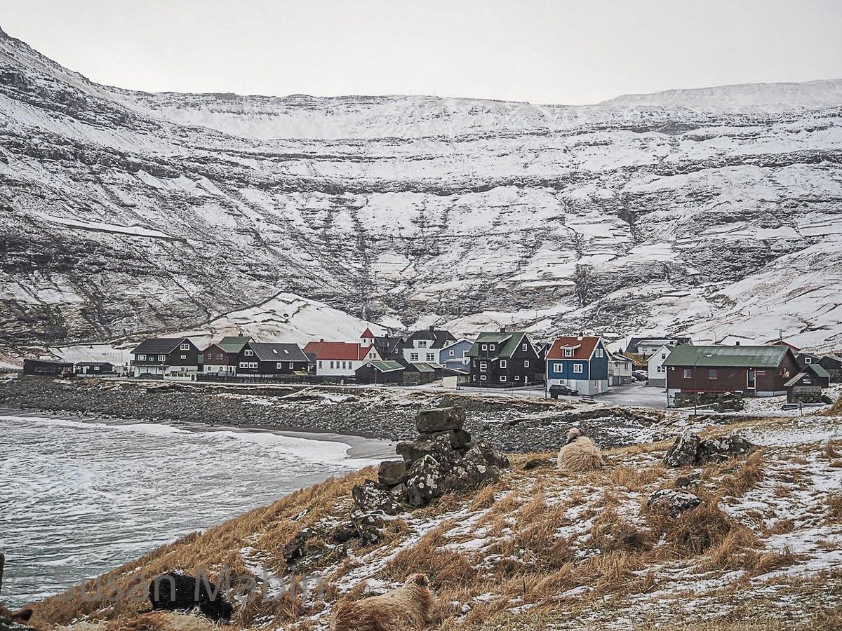 Tjørnuvik Village