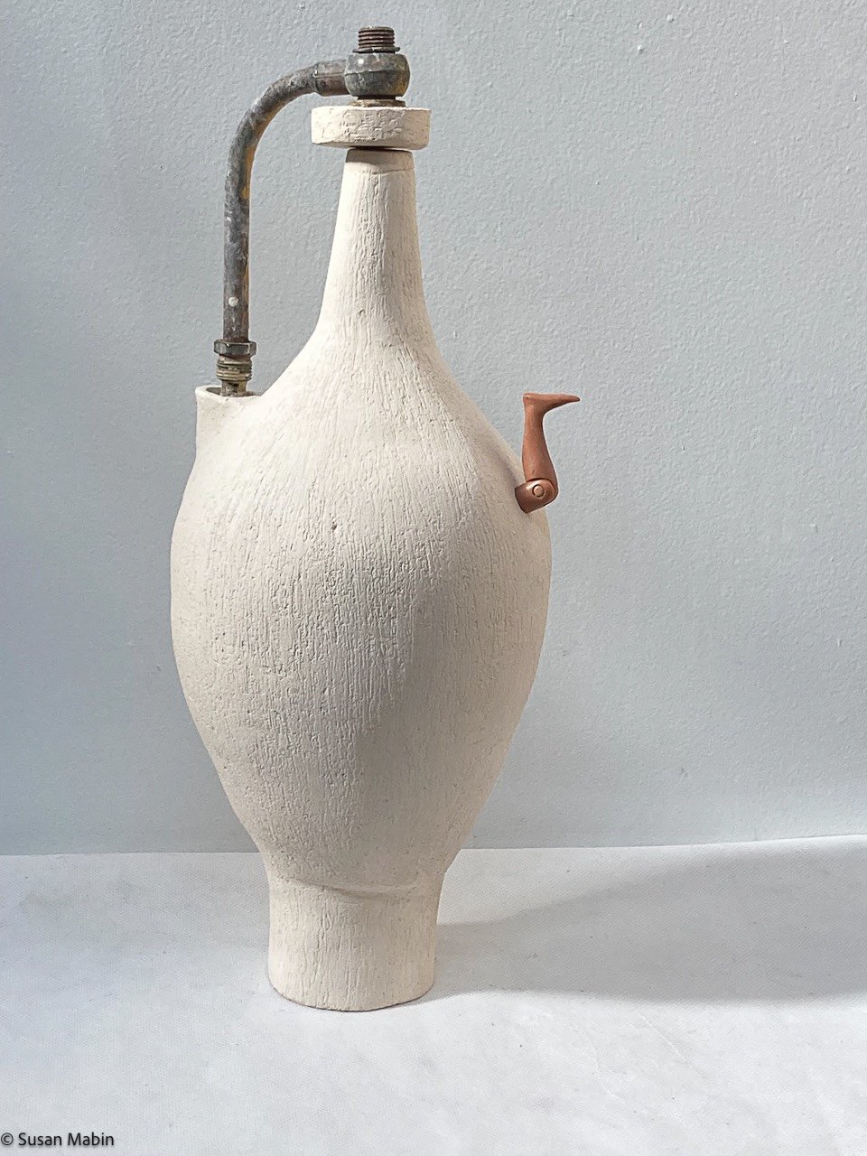 Leg Up Spout