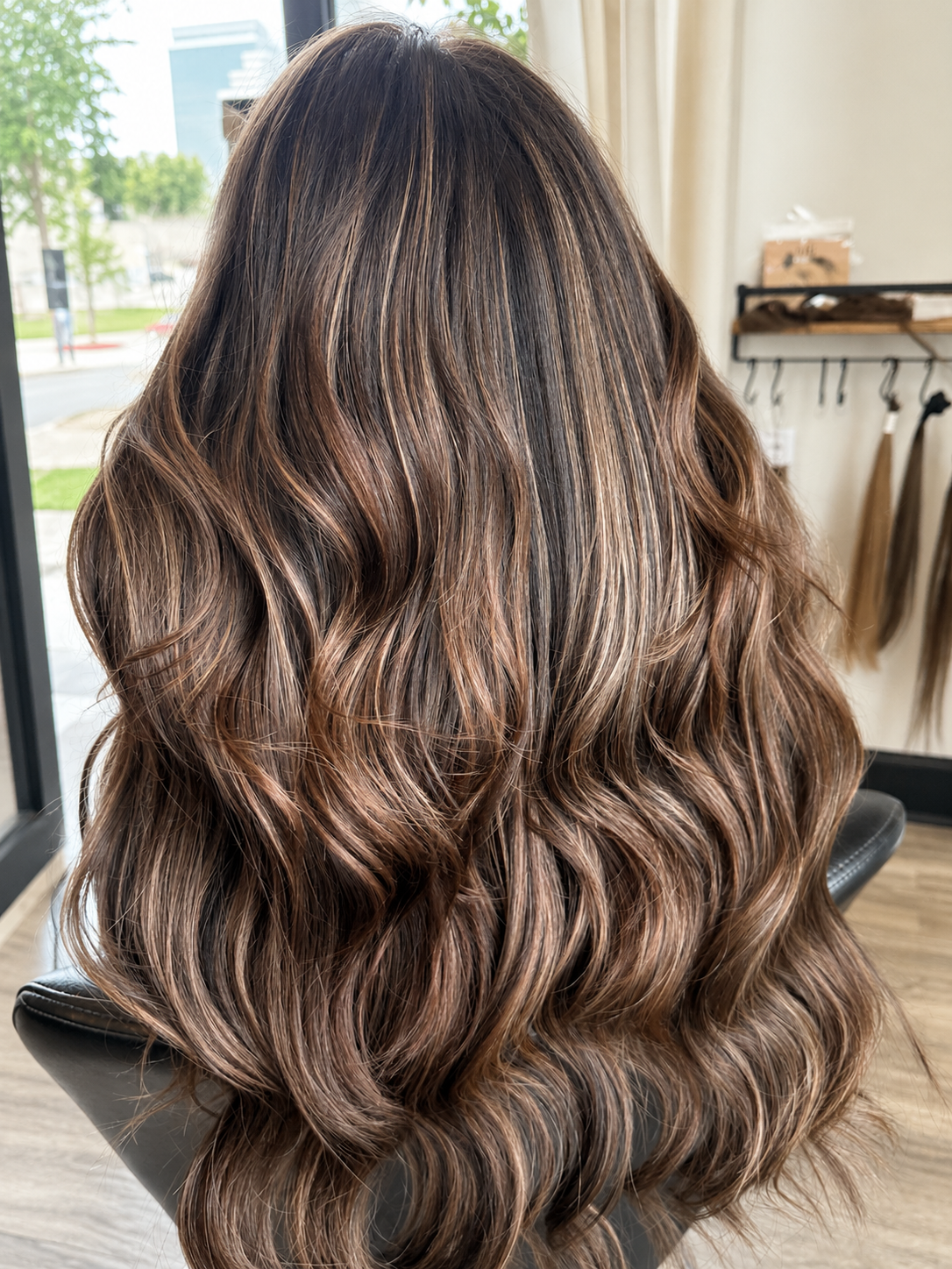 I-Tip vs. Genius Weft Hair Extensions: Which Is Right for You?