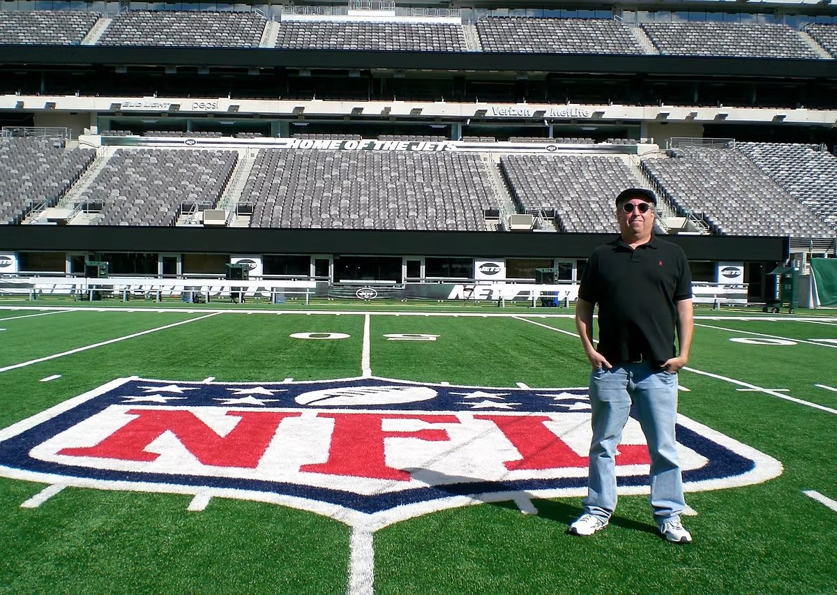 Radical Rob @ 50 Yard Line, MetLife Stadium