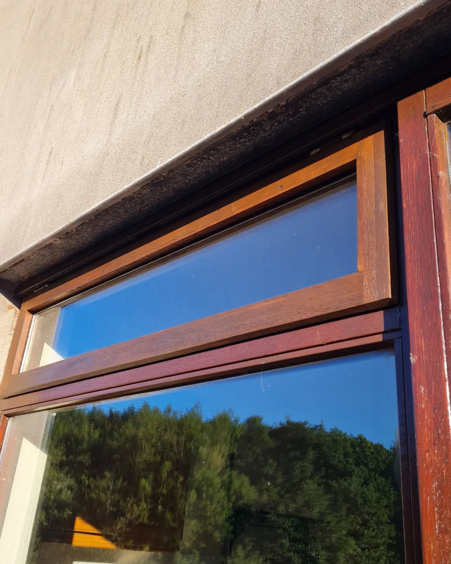 Pretty chuffed with this one. Replaced a wooden window that had eventually failed over time. This was definitely a challenge, but one I knew I was capable of completing. Fits like a dream, and the finish I applied blends in pretty damn well if you as