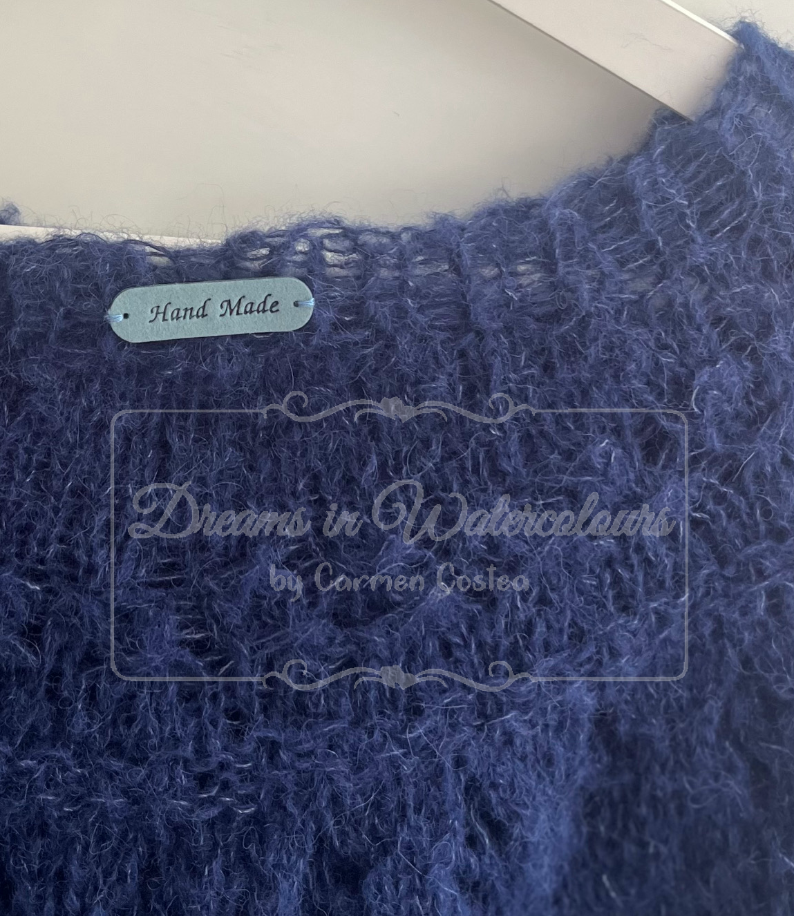 detaliu pulovar alpaca blue.png