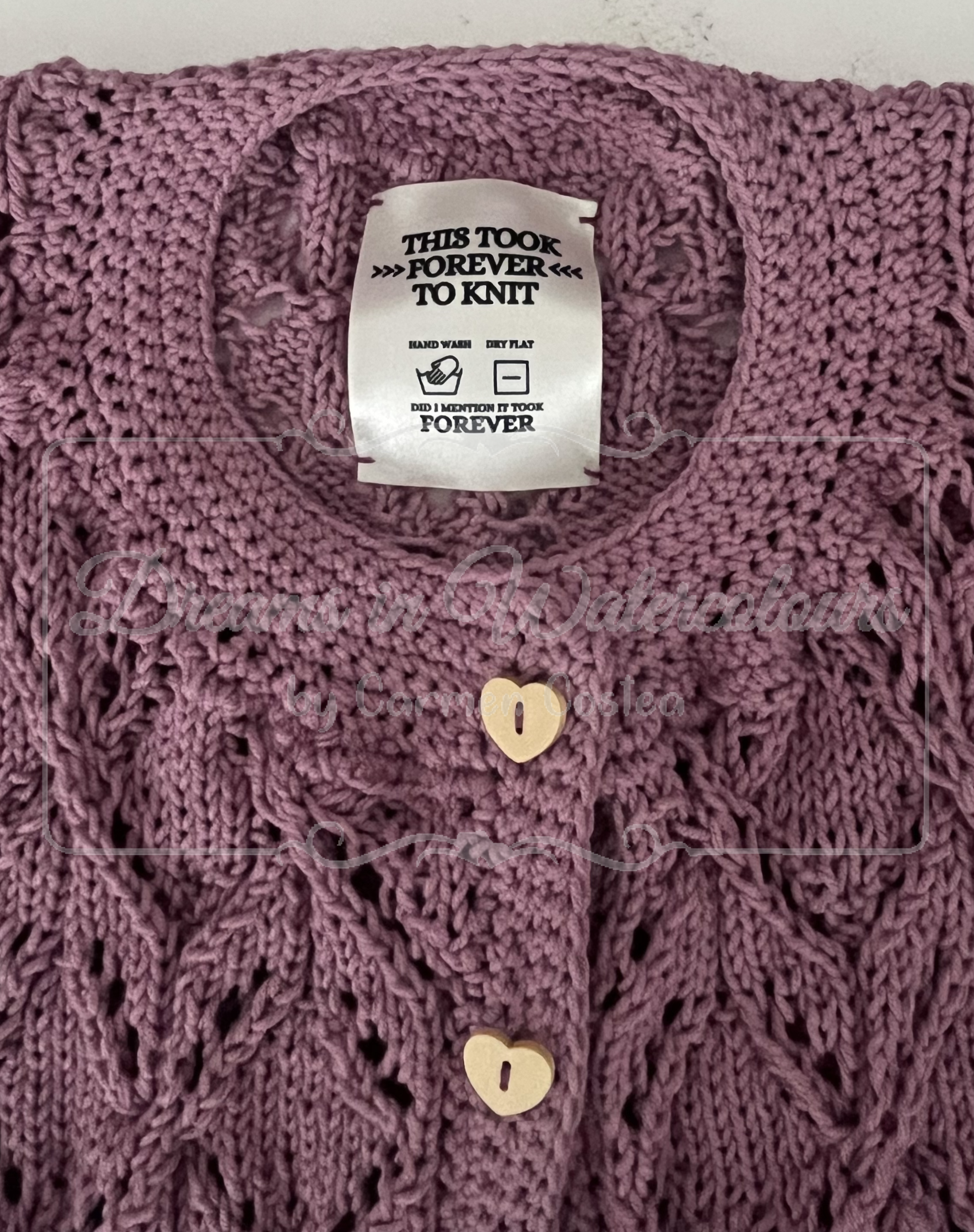 detaliu cardigan bordo 2.png