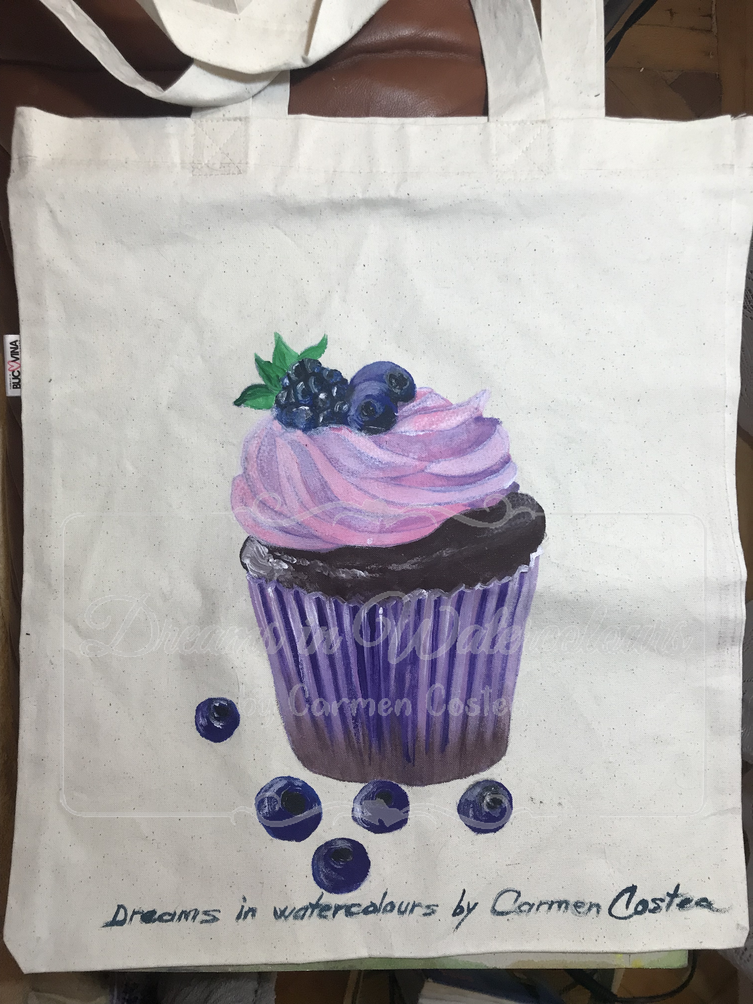 blueberries cupcake - bag.png