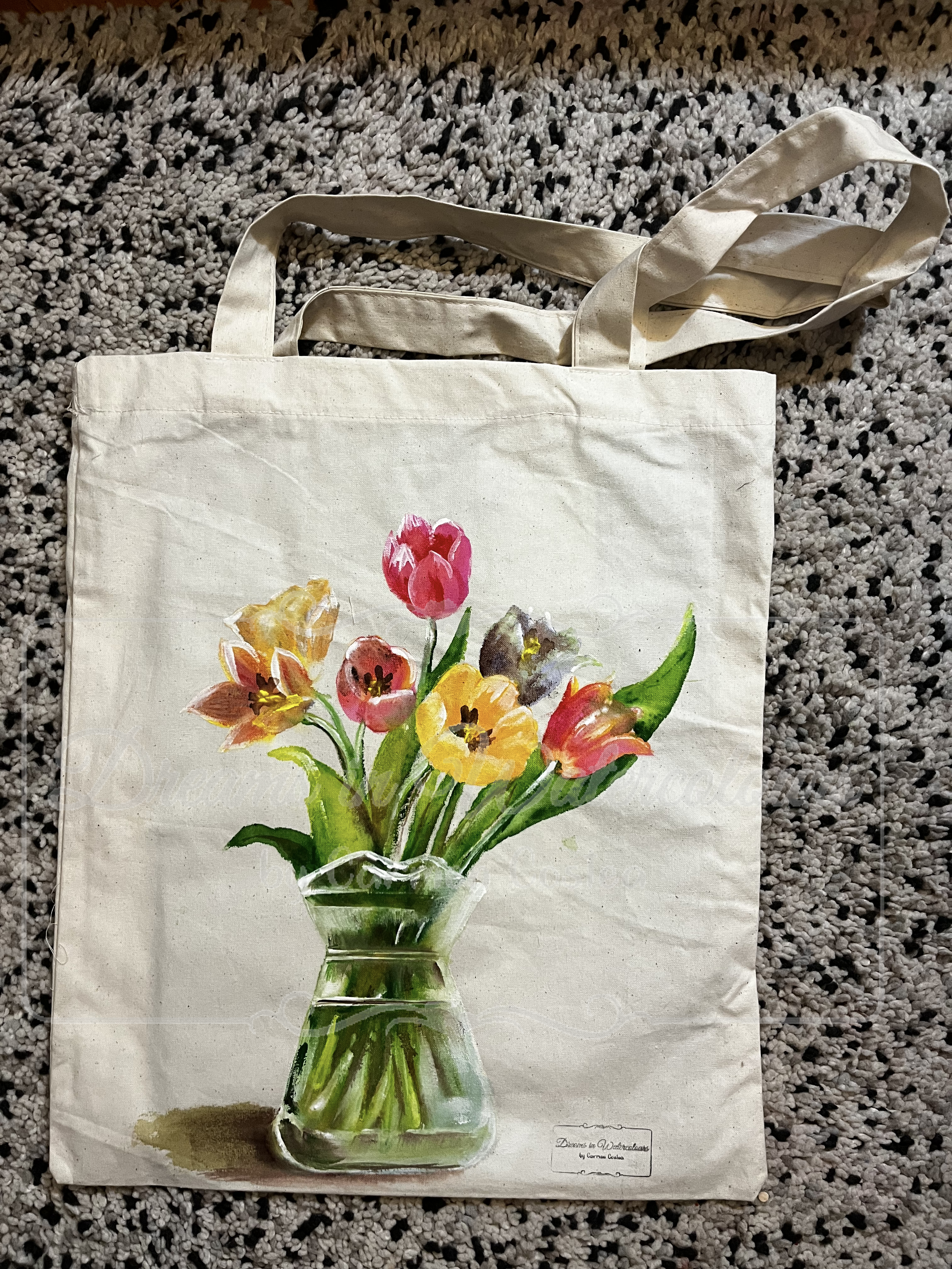 tulips in vase - bag.png