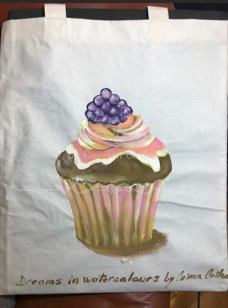 Cupcake_painted bag.jpg