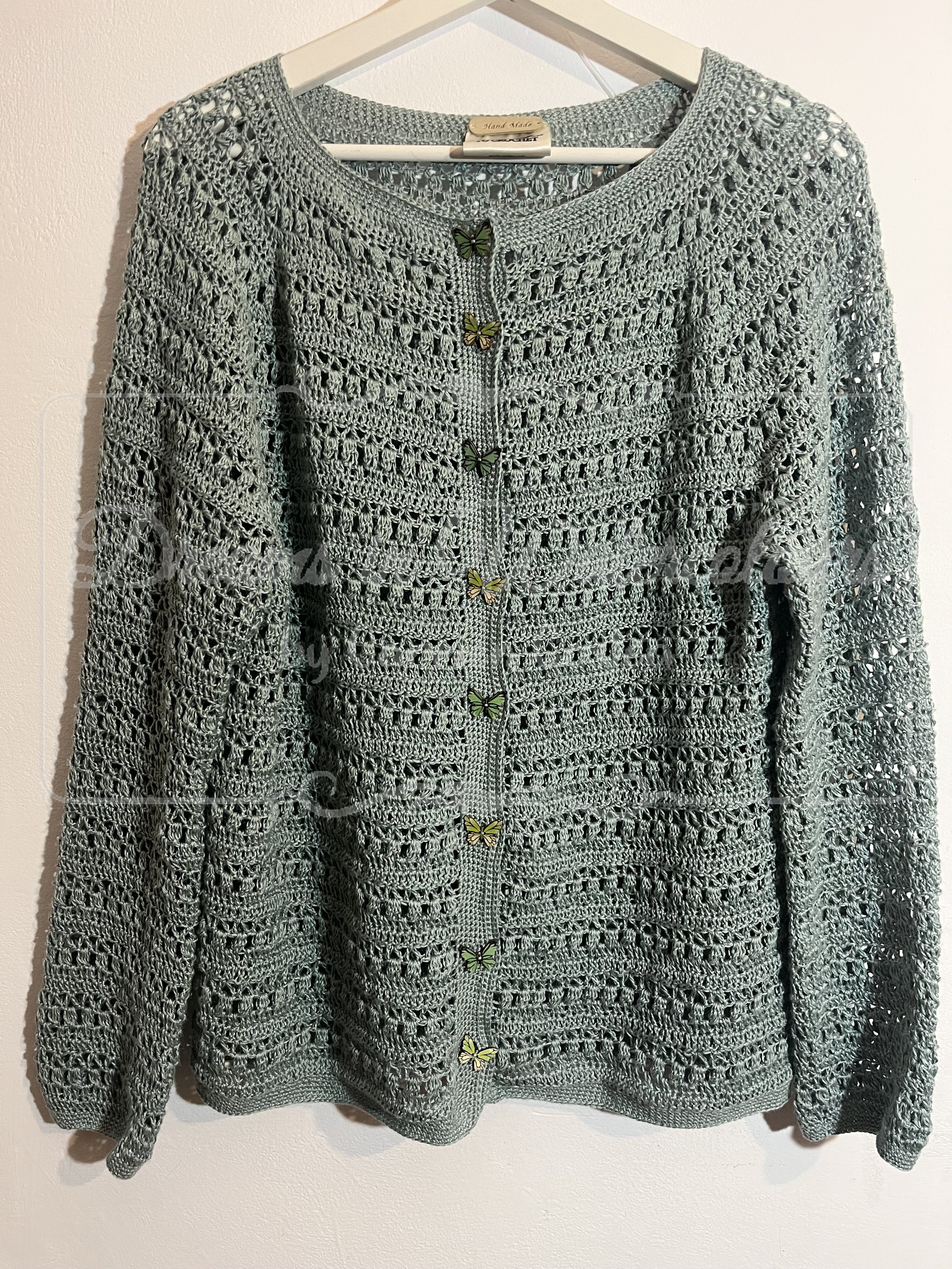 cardigan salvie 2.png